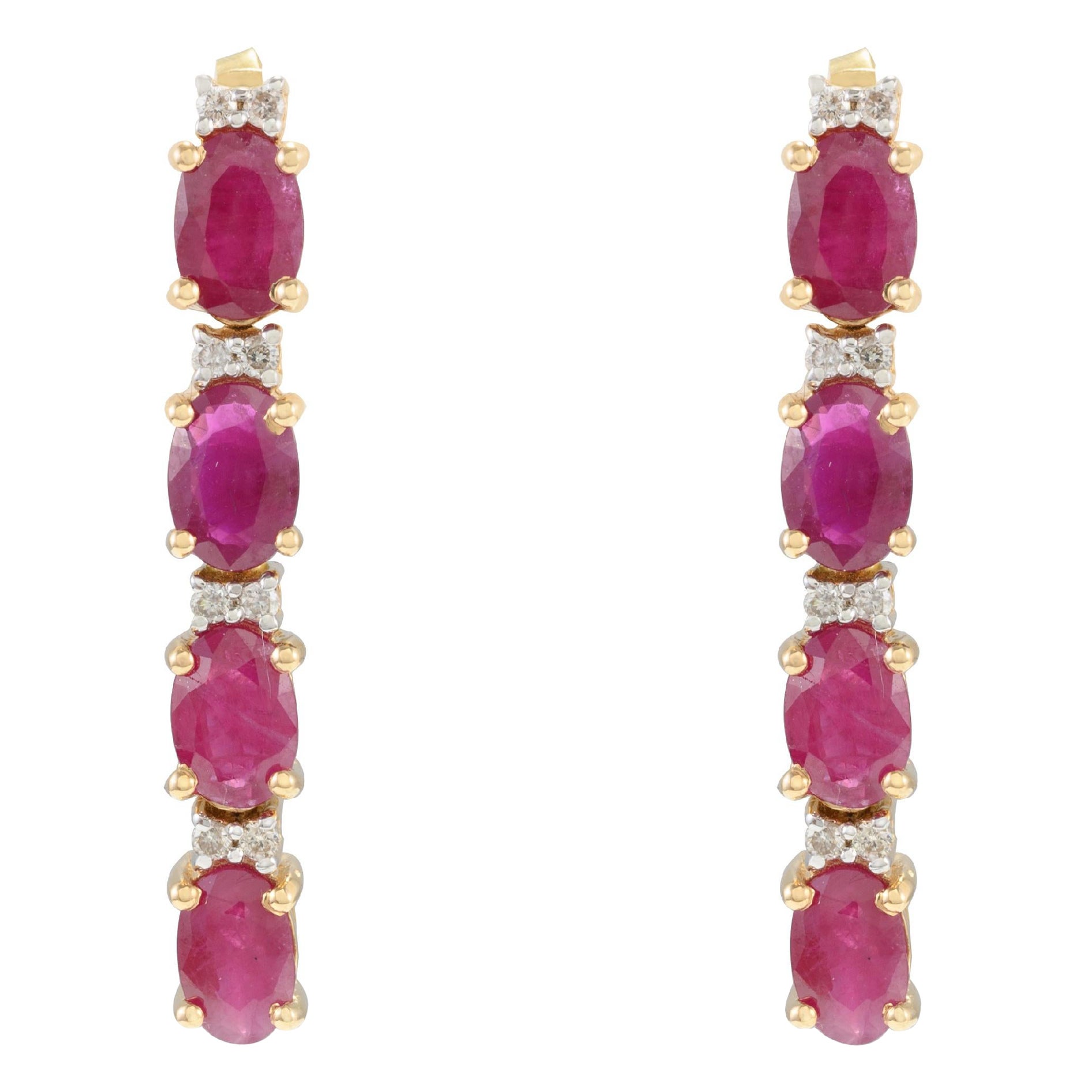 Boucles d'oreilles en or jaune massif 14k ornées de diamants et de rubis rouge foncé naturel 3.45 CTW