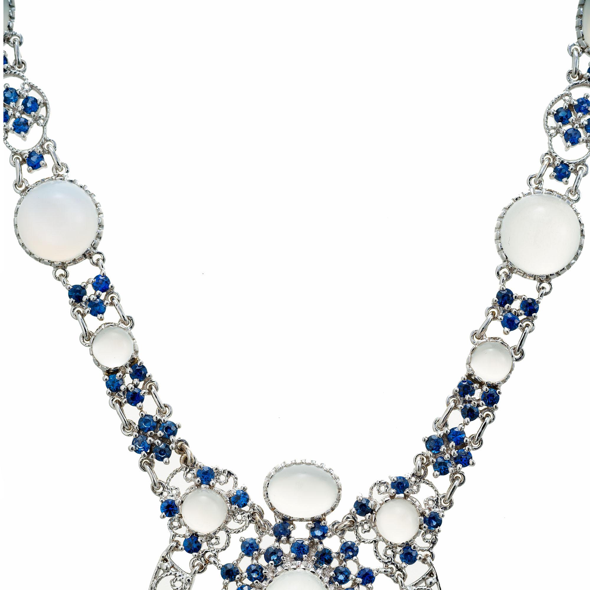 Modern 34.50 Carat Moonstone Sapphire White Gold Pendant Necklace For Sale