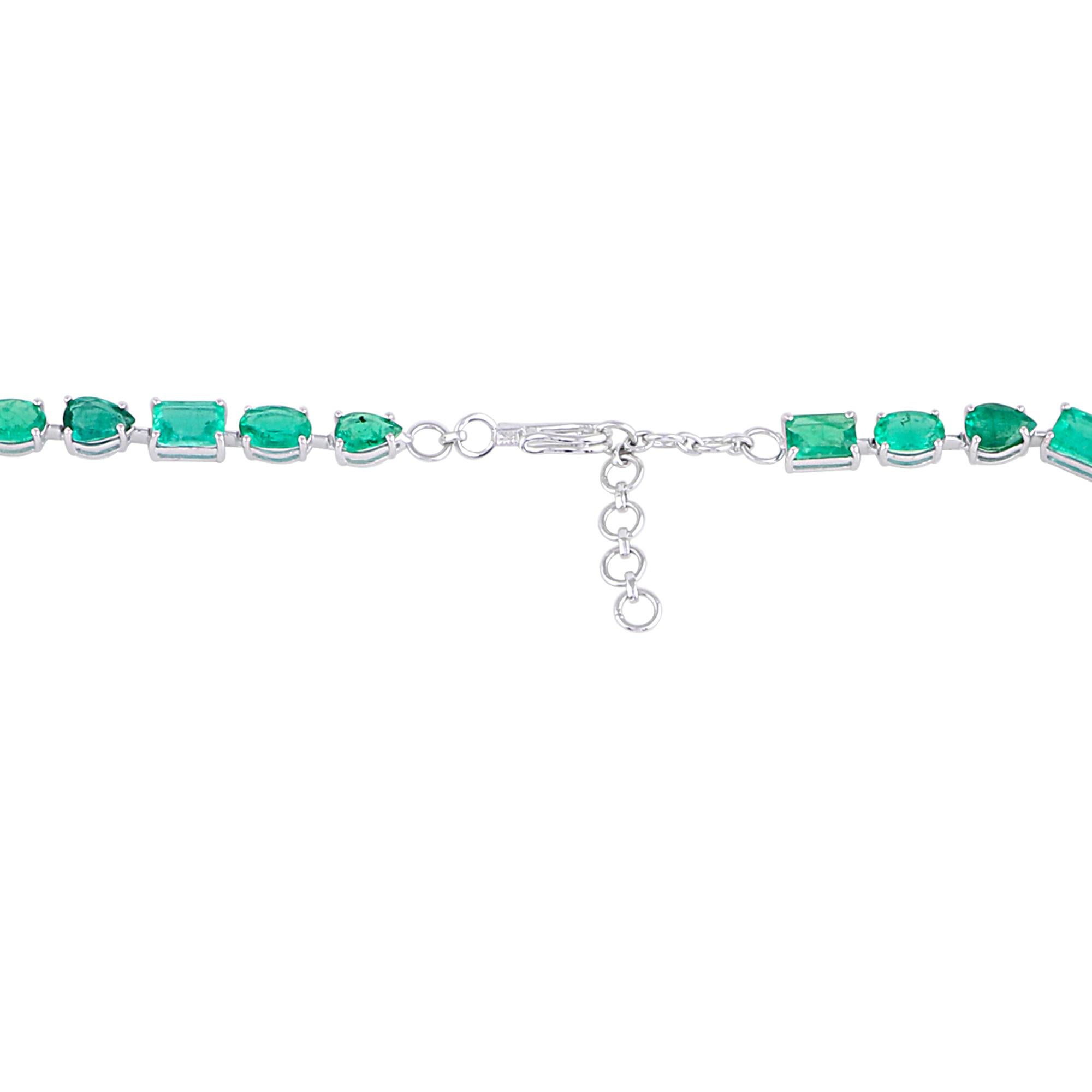 Pear Cut 34.51 Carat Natural Emerald Gemstone Necklace 18 Karat White Gold Fine Jewelry For Sale