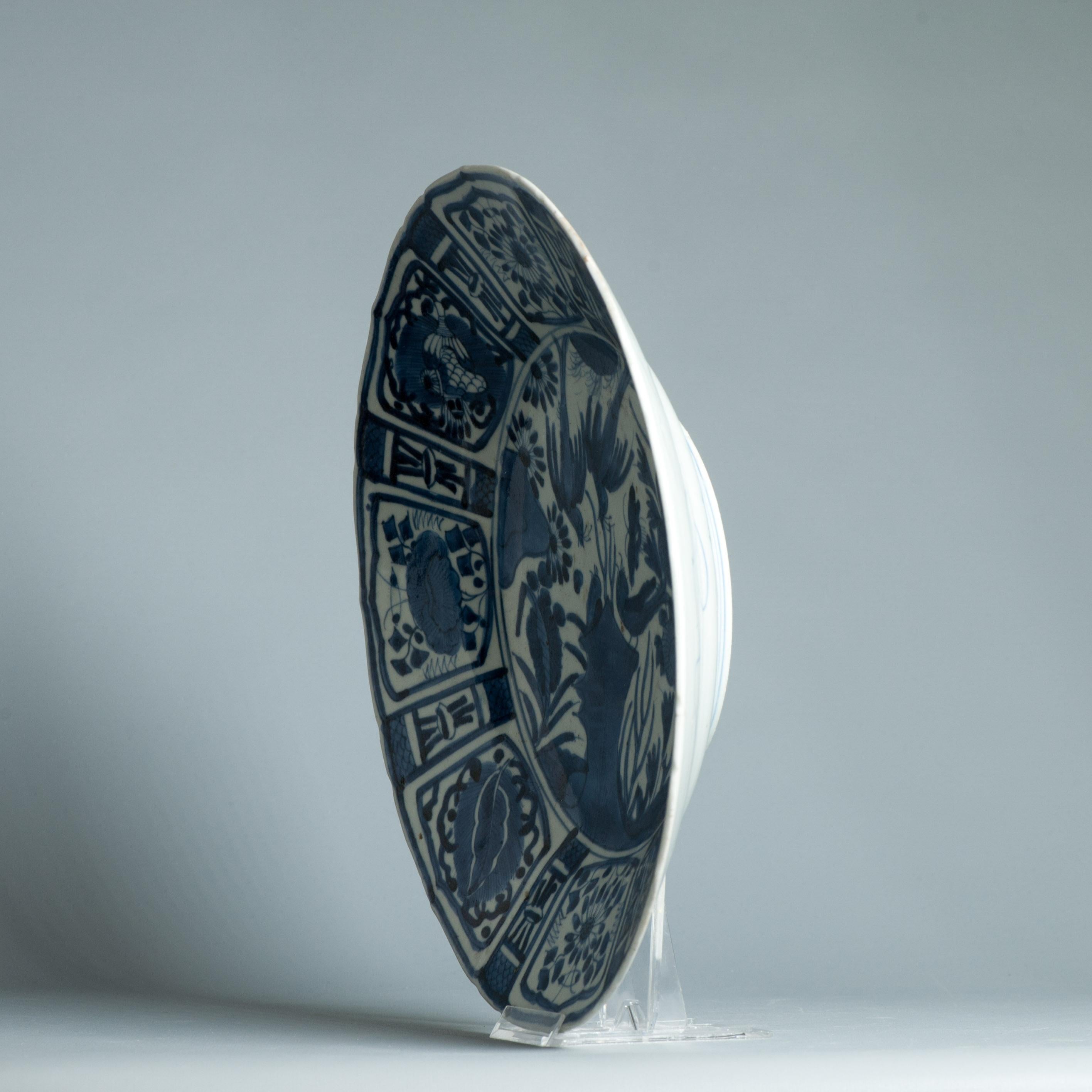 34.5CM Antique Arita Période Edo 17C Porcelaine Japonaise Plat Style Ming Ming en vente 6