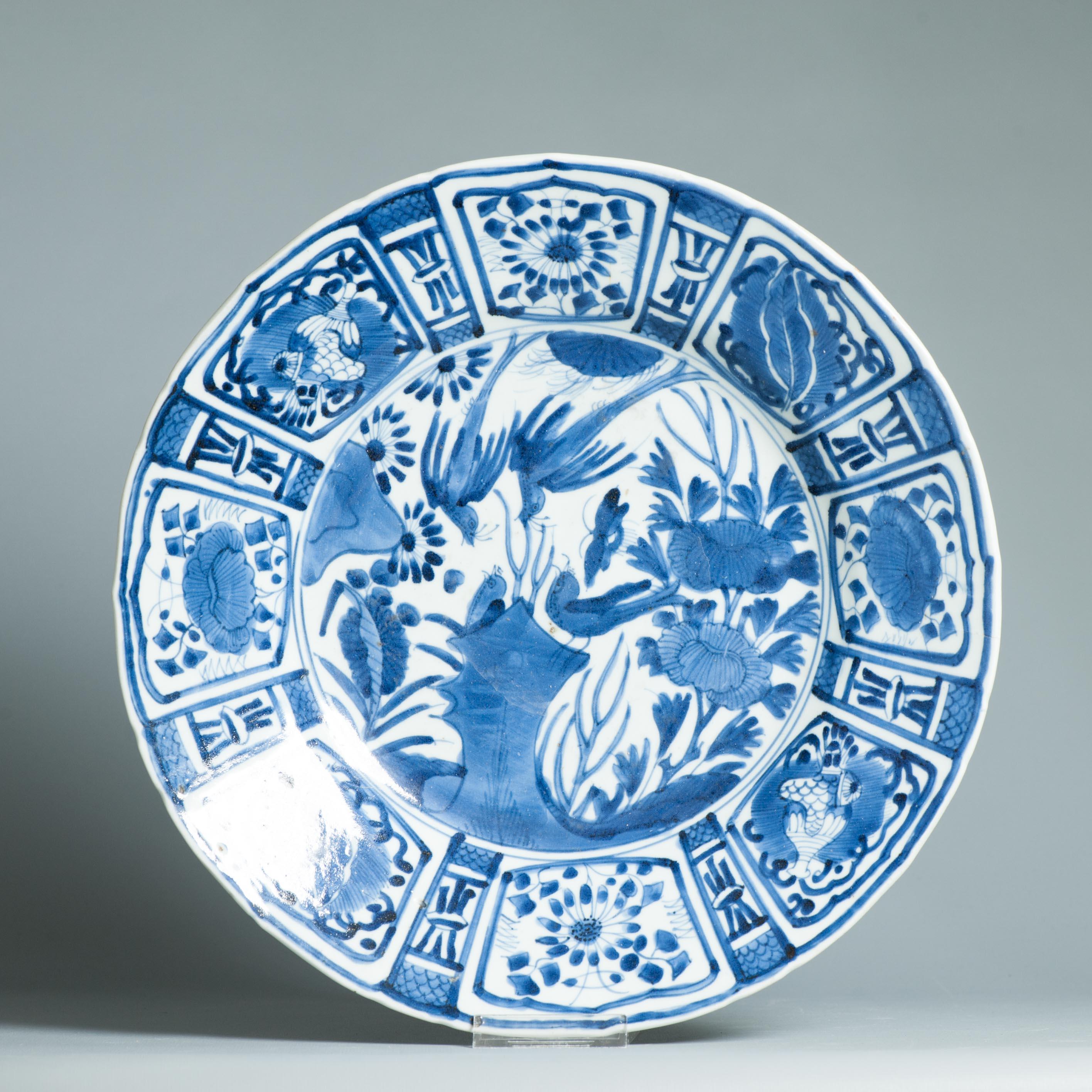 34.5CM Antique Arita Période Edo 17C Porcelaine Japonaise Plat Style Ming Ming en vente 9