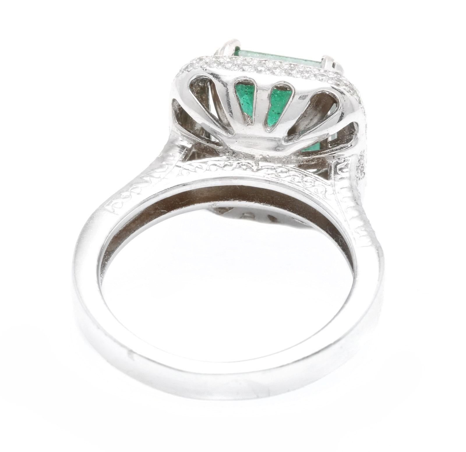 3.45ct Natural Emerald & Diamond 14k Solid White Gold Ring In New Condition For Sale In Los Angeles, CA