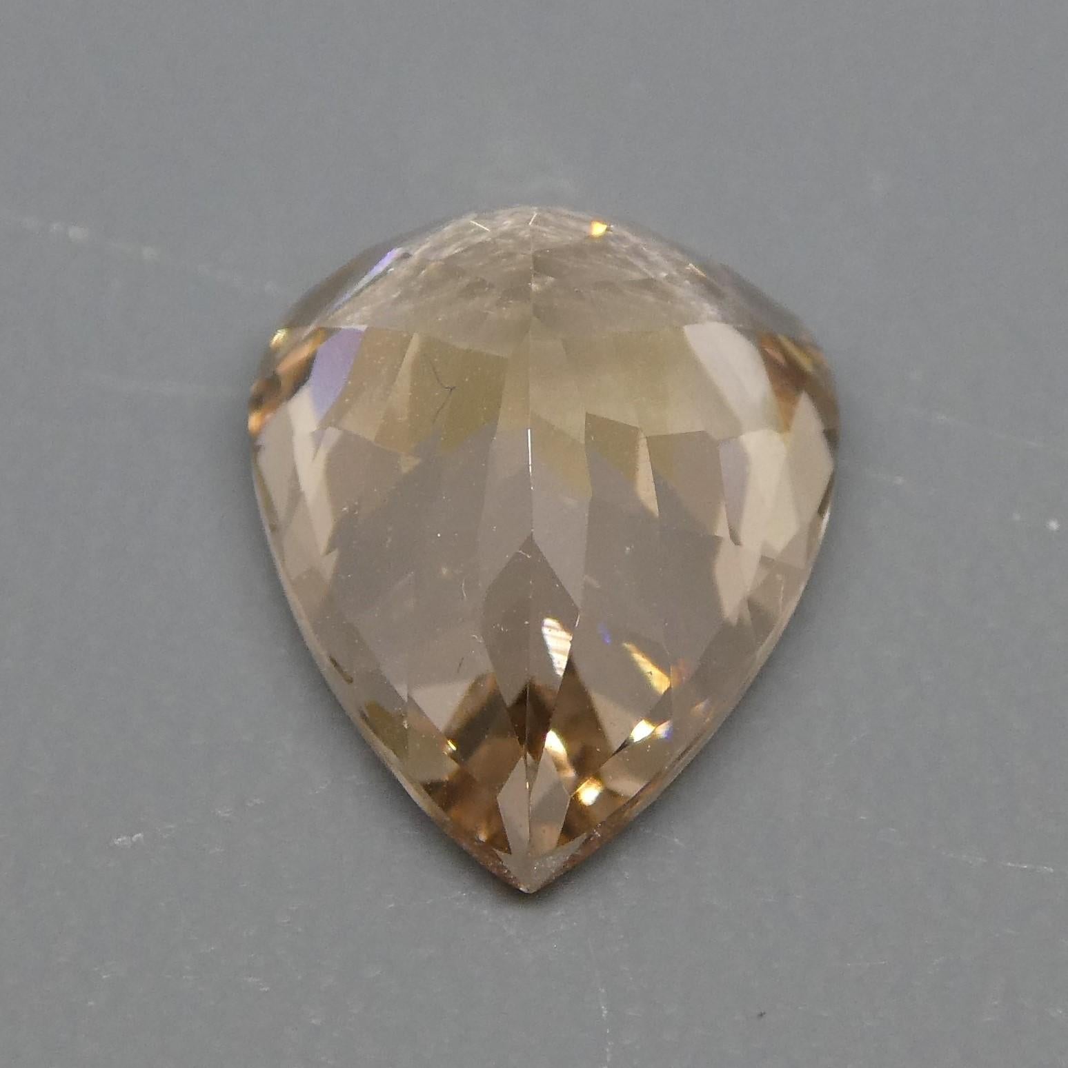 3.45ct Pear Morganite In New Condition For Sale In Toronto, Ontario
