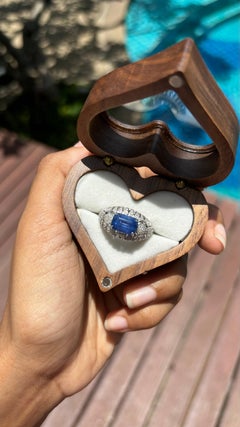 3.45ct Royal Blue Sapphire & Diamond studded 18K White Gold Ring