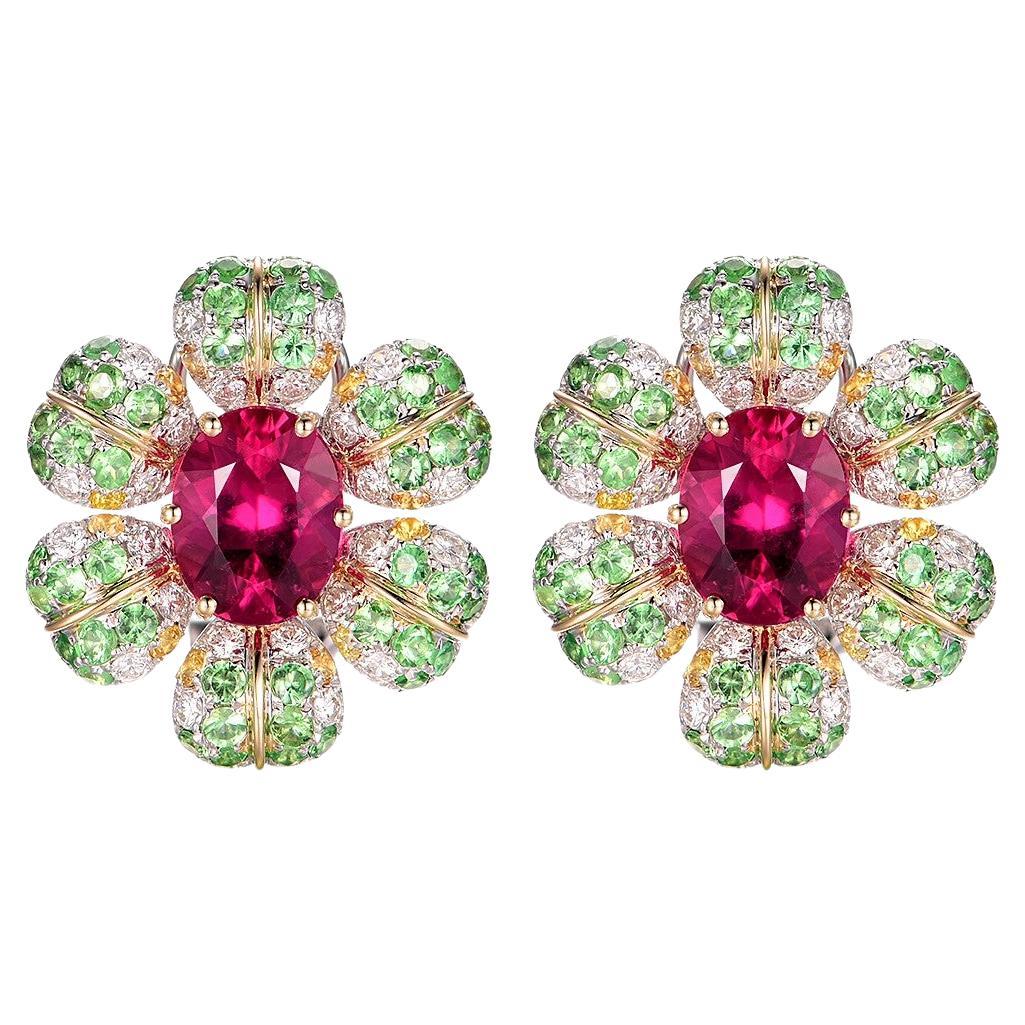 IGI CERTIFIED 3.45Ct Rubellite Diamond and Peridot Earring in 14K Yellow Gold For Sale