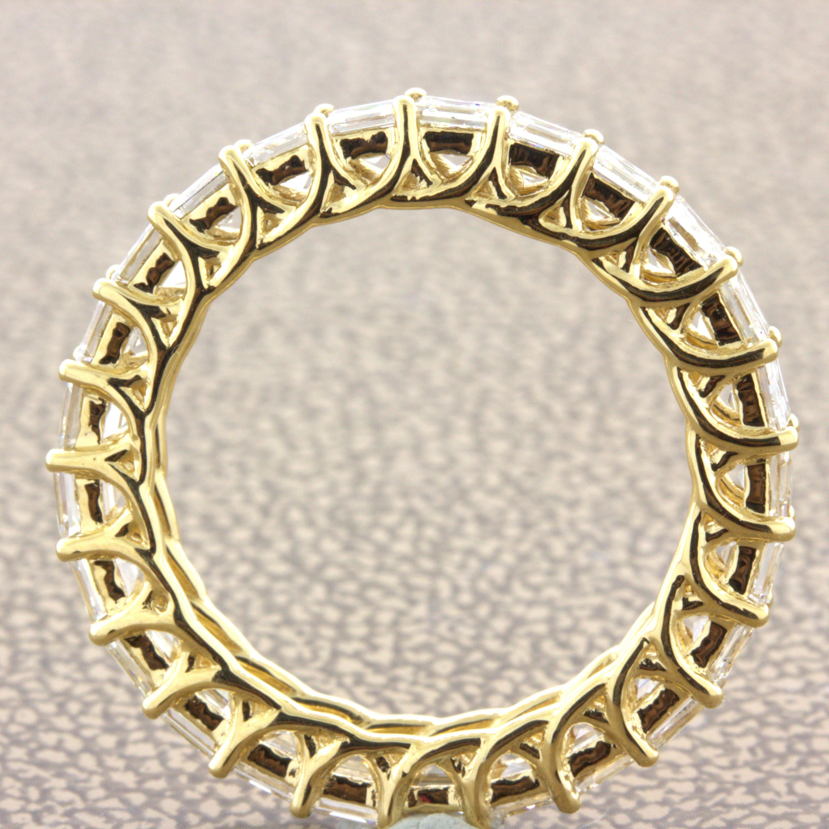3.46 Carat Assher-cut Diamond 18k Yellow Gold Eternity Band Ring In New Condition In Beverly Hills, CA