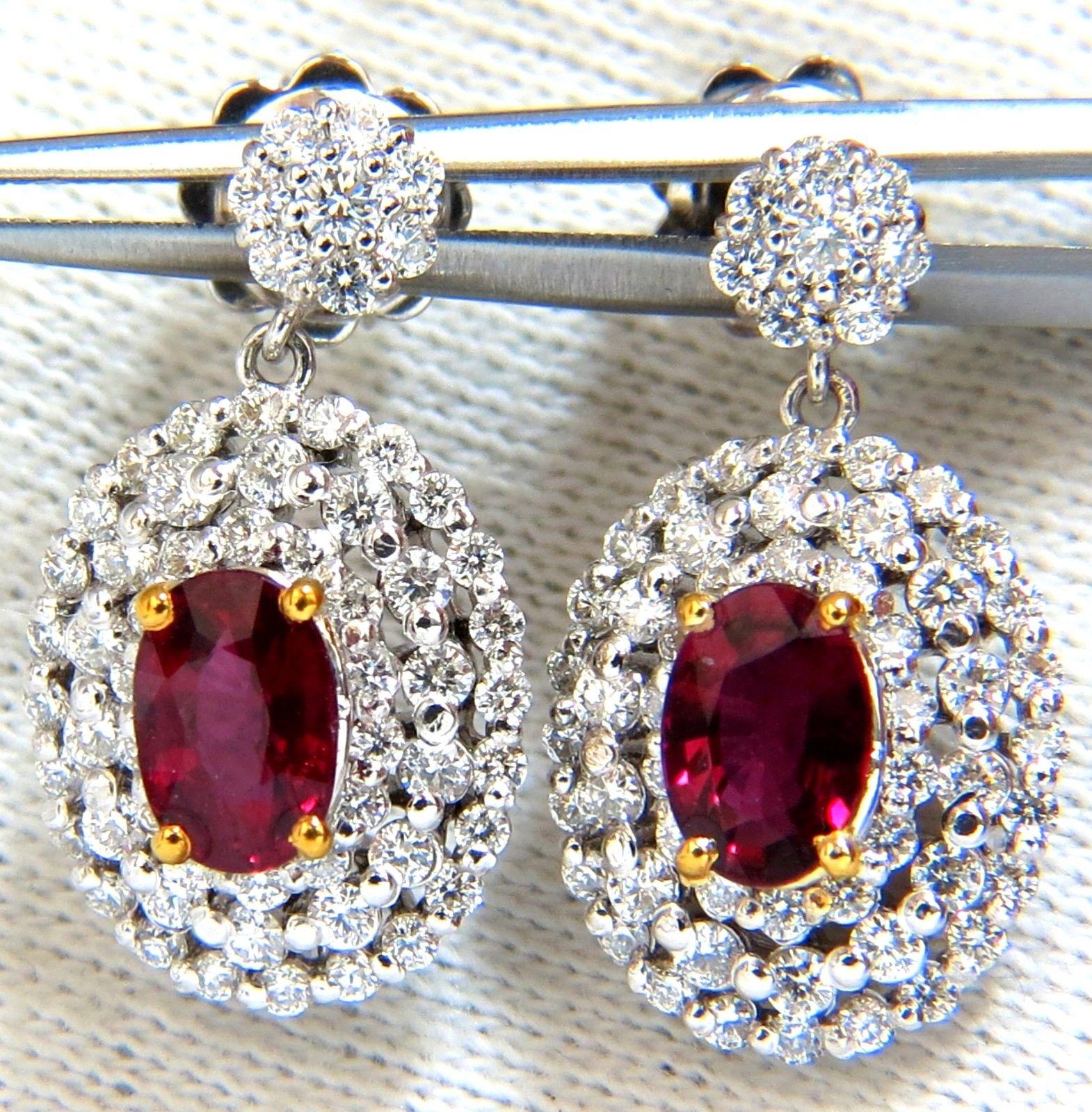 3.46 Carat Natural Red Ruby Diamonds Dangle Cluster Earrings 14 Karat G/Vs In New Condition In New York, NY