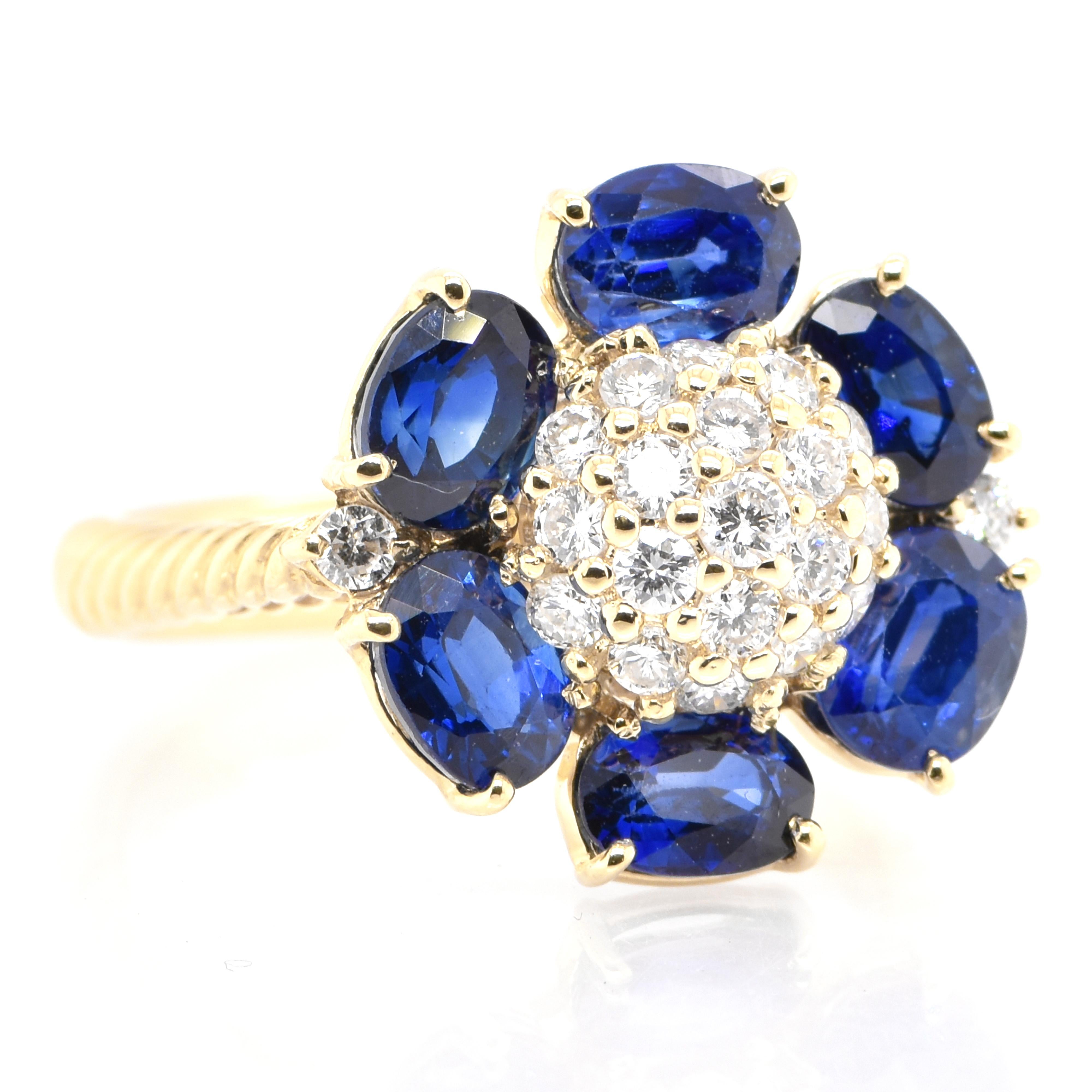 Modern 3.46 Carat Natural Sapphire and Diamond Cluster Ring Set in 18K Yellow Gold For Sale