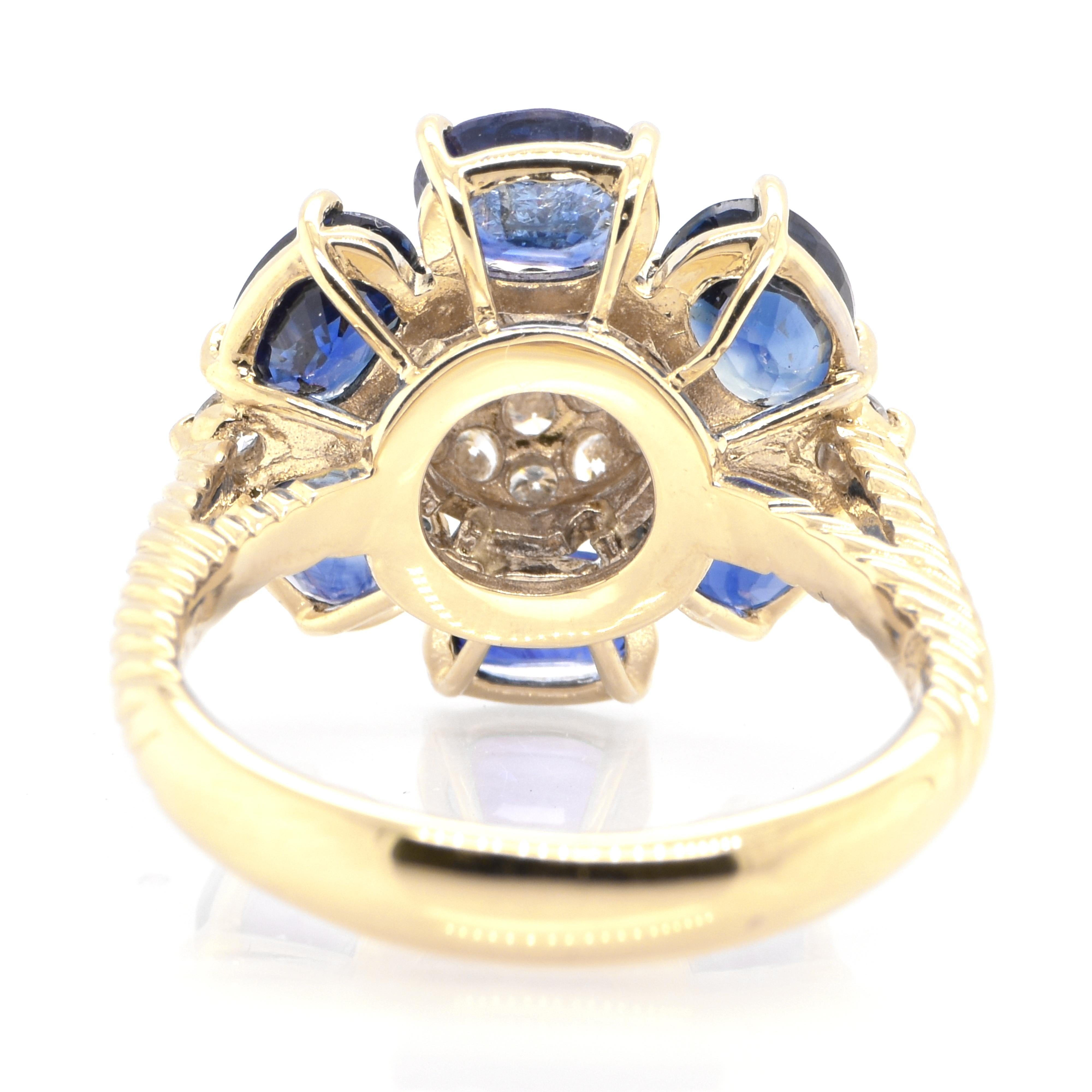 Women's 3.46 Carat Natural Sapphire and Diamond Cluster Ring Set in 18K Yellow Gold For Sale