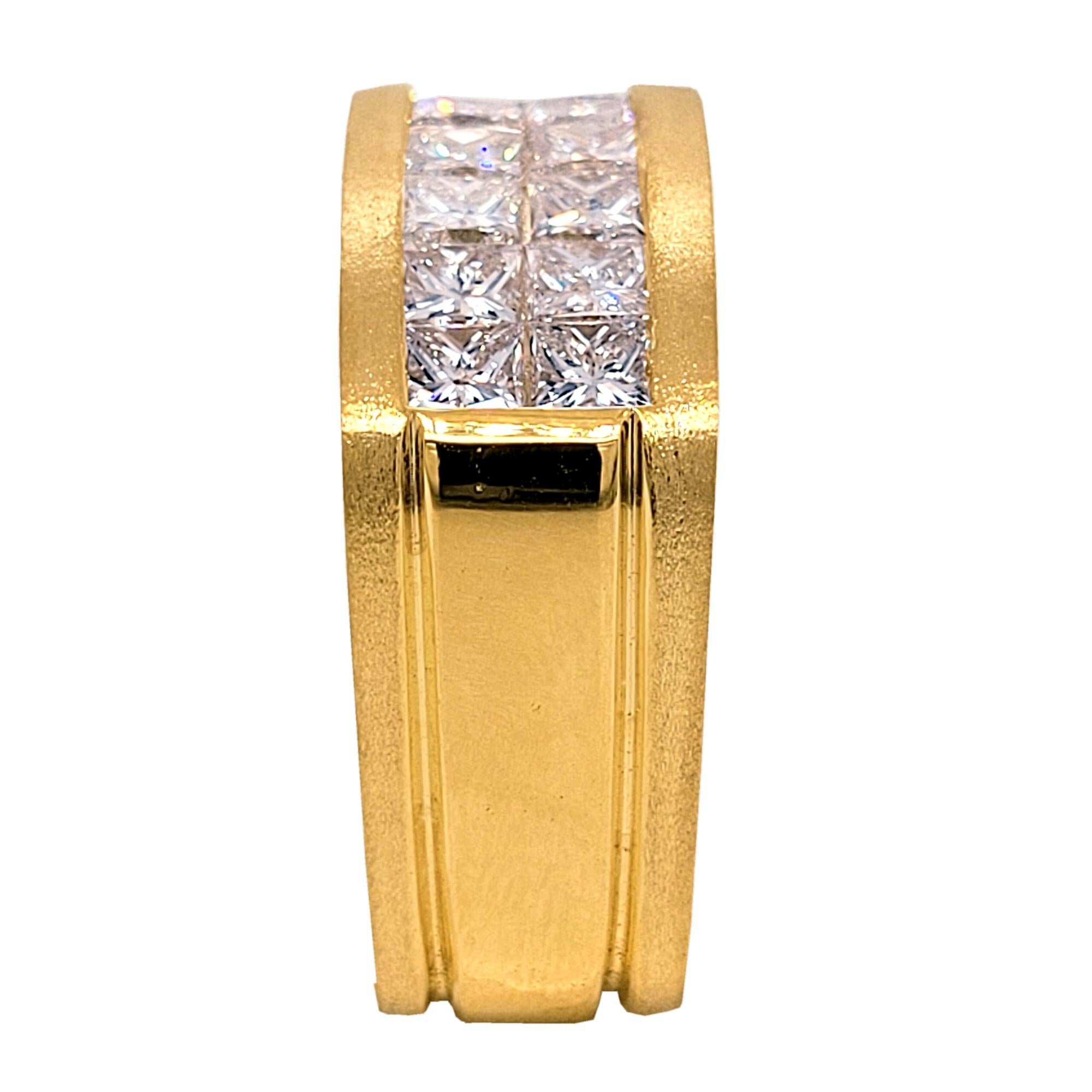 3.46 Carat Princess Cut Diamond 18 Karat Gents Ring For Sale 1