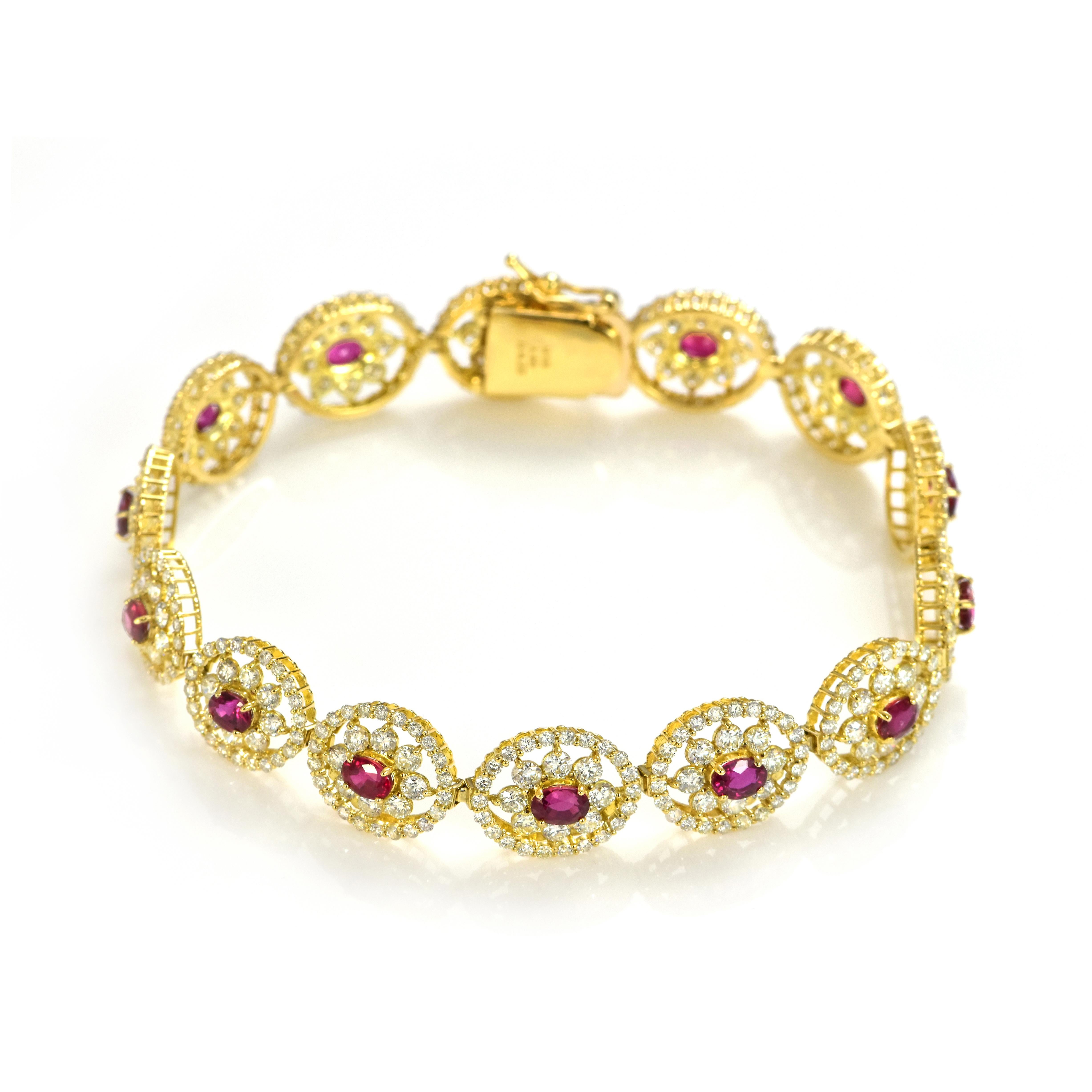Donna Bracciale di rubini color sangue di piccione da 3,46 carati, non riscaldati, in oro 18 carati in vendita