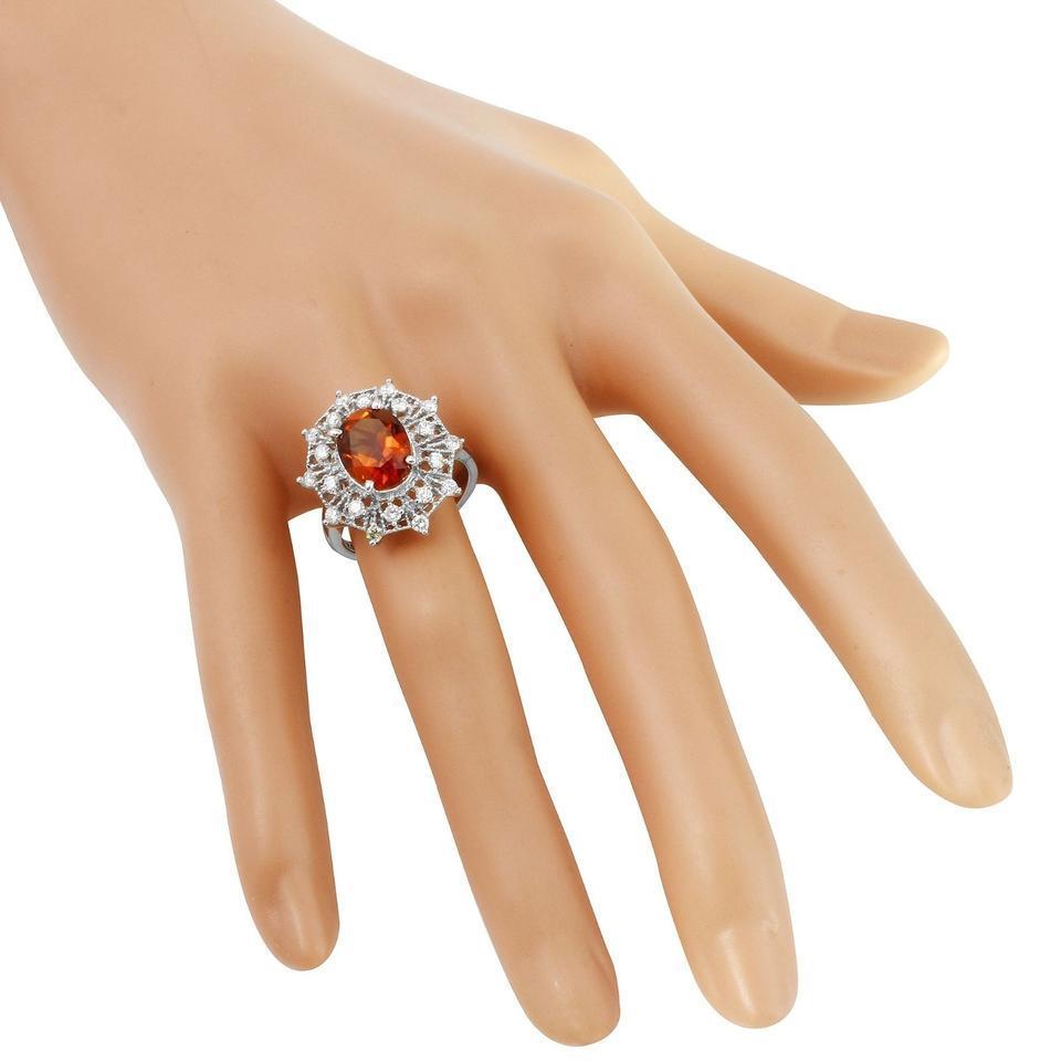 3,46 qt Exquisito anillo de oro blanco macizo de 14 quilates con citrino natural de Madeira y diamantes en venta 1