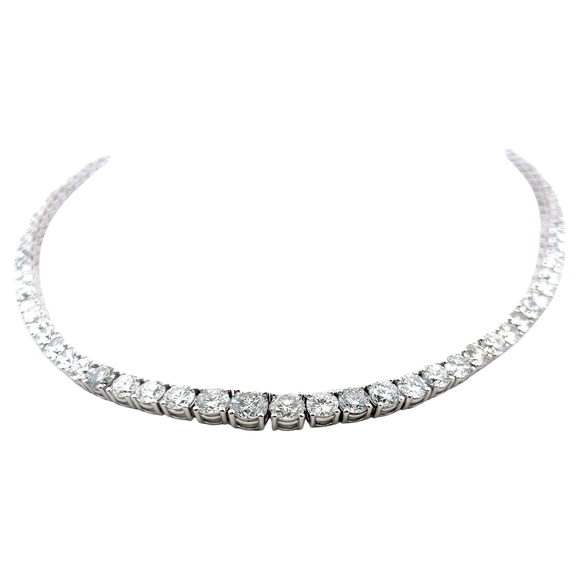 34.62 Carat Round Brilliant G VS1 Diamond 18 Karat White Gold Riviera Necklace
