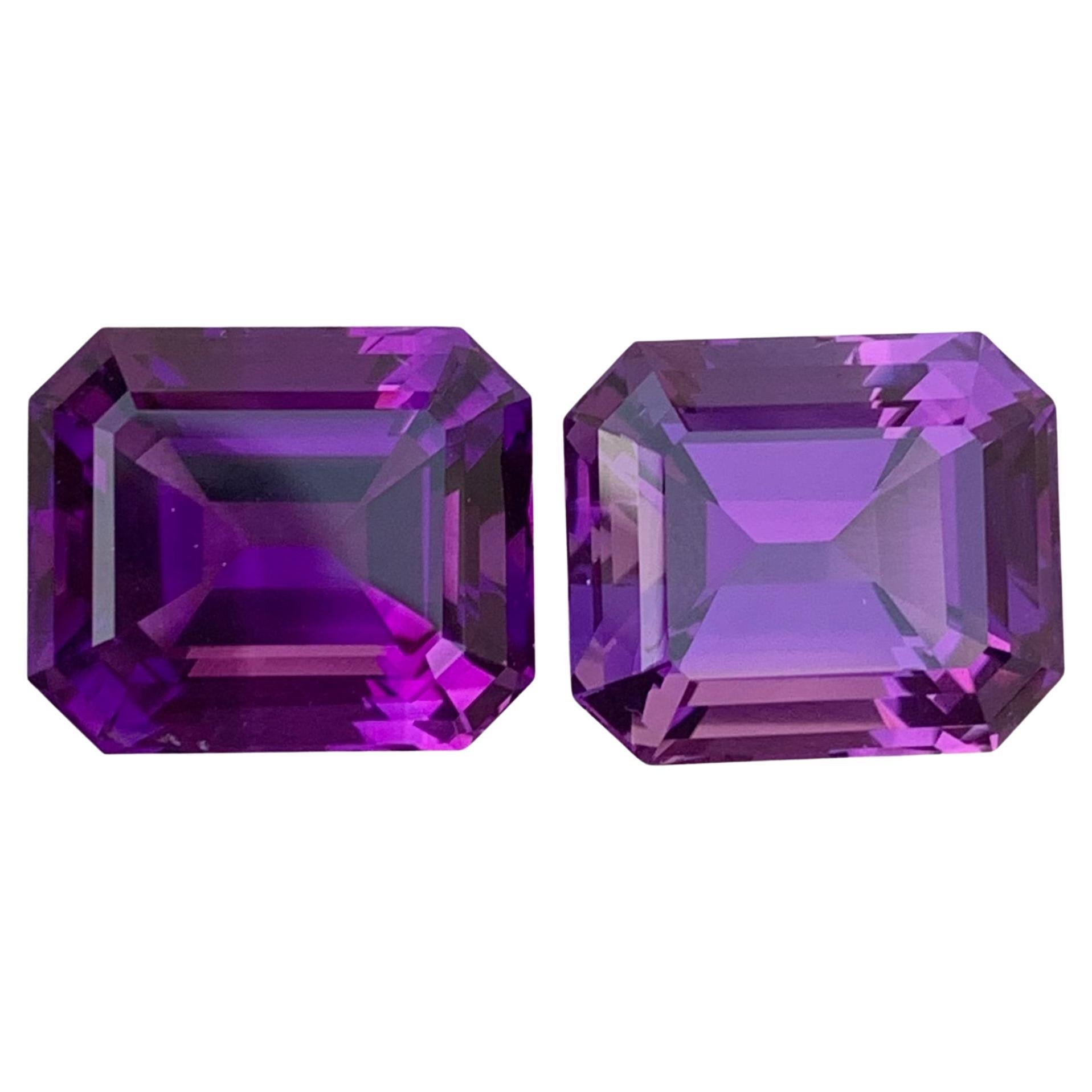 34,65 quilates de amatista natural suelta de color morado oscuro Pareja de piedras preciosas en forma de esmeralda