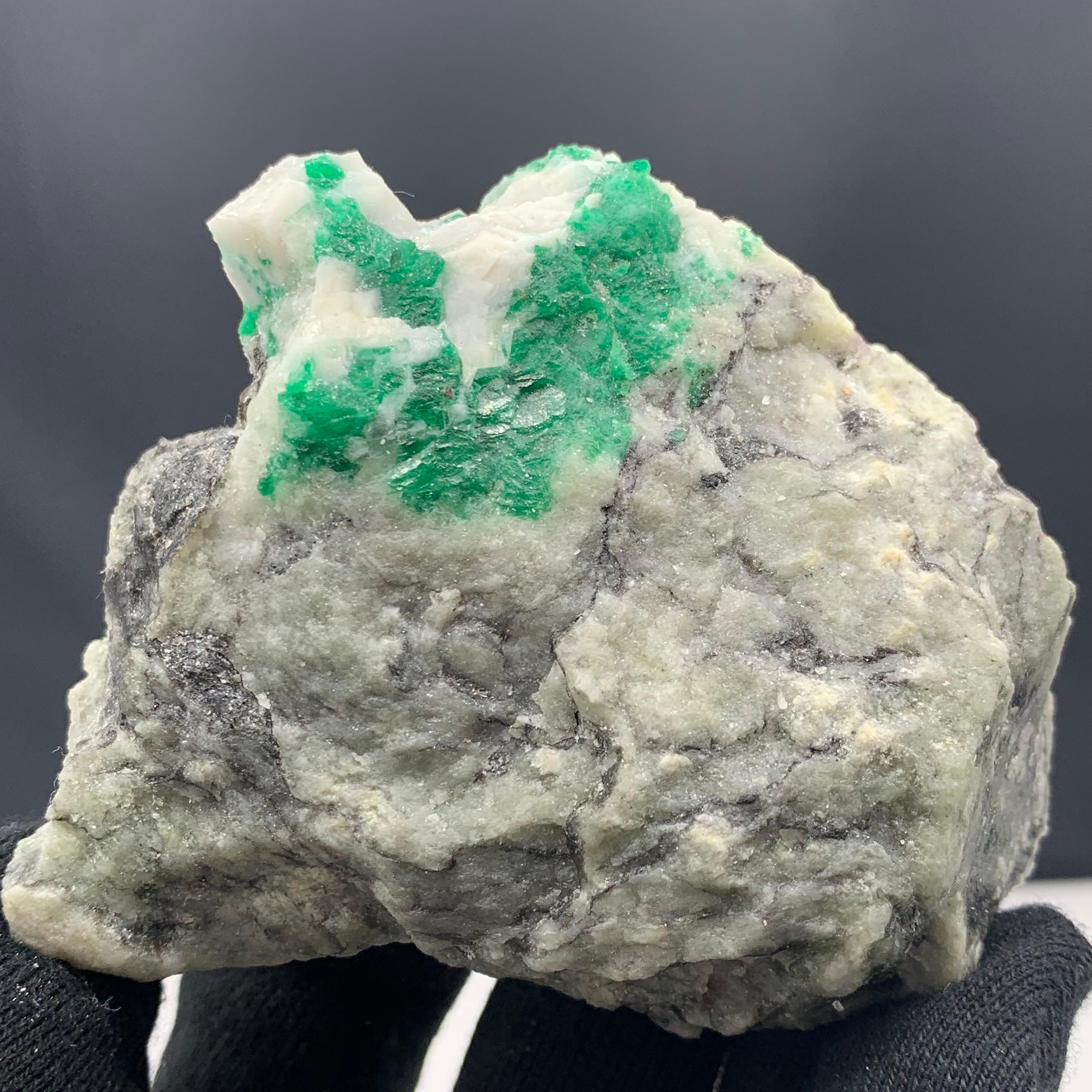346,56 Gramm Schönes Smaragd-Exemplar aus Swat Valley, Pakistan  im Angebot 1