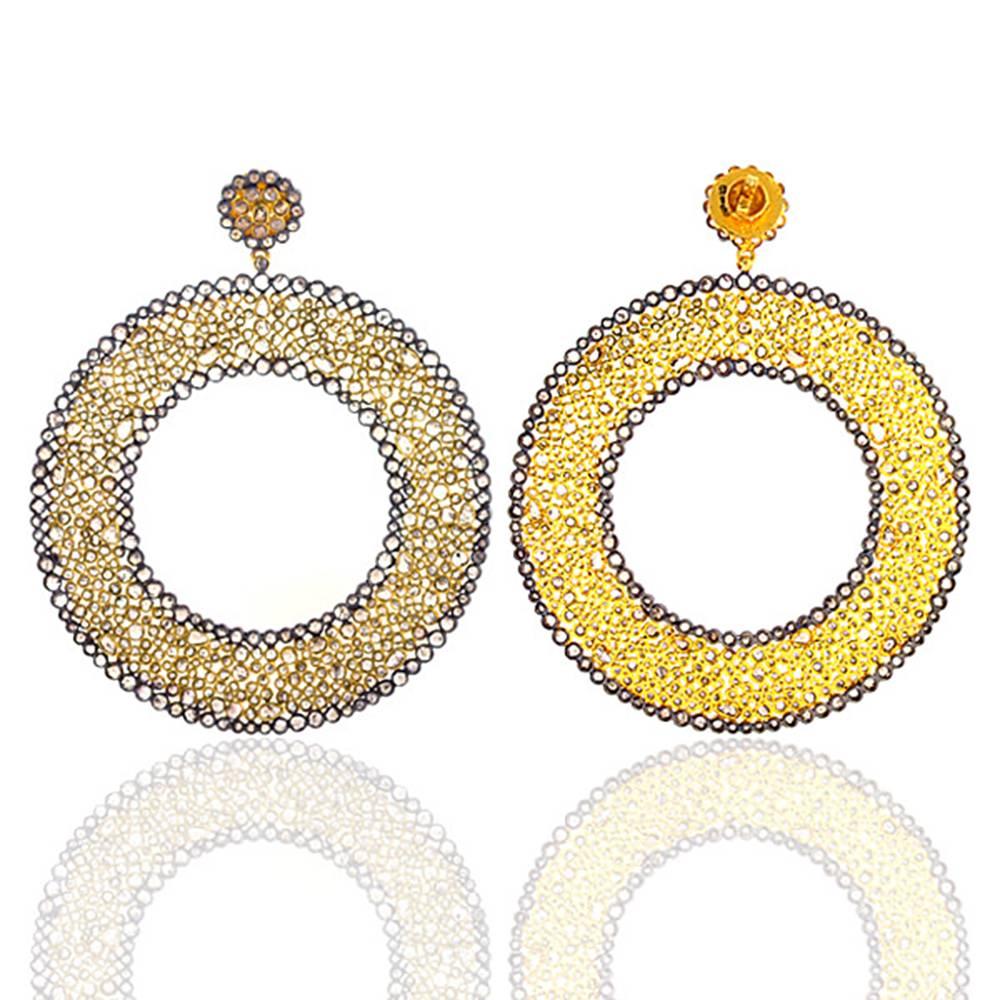 Art Deco 34.66 ct Extravagant Diamonds Earrings Made In 18k Gold For Sale