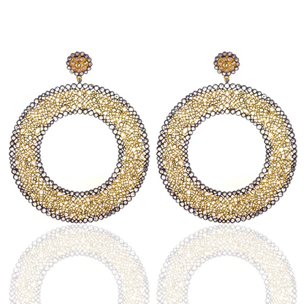 Mixed Cut 34.66 ct Extravagant Diamonds Earrings Made In 18k Gold For Sale