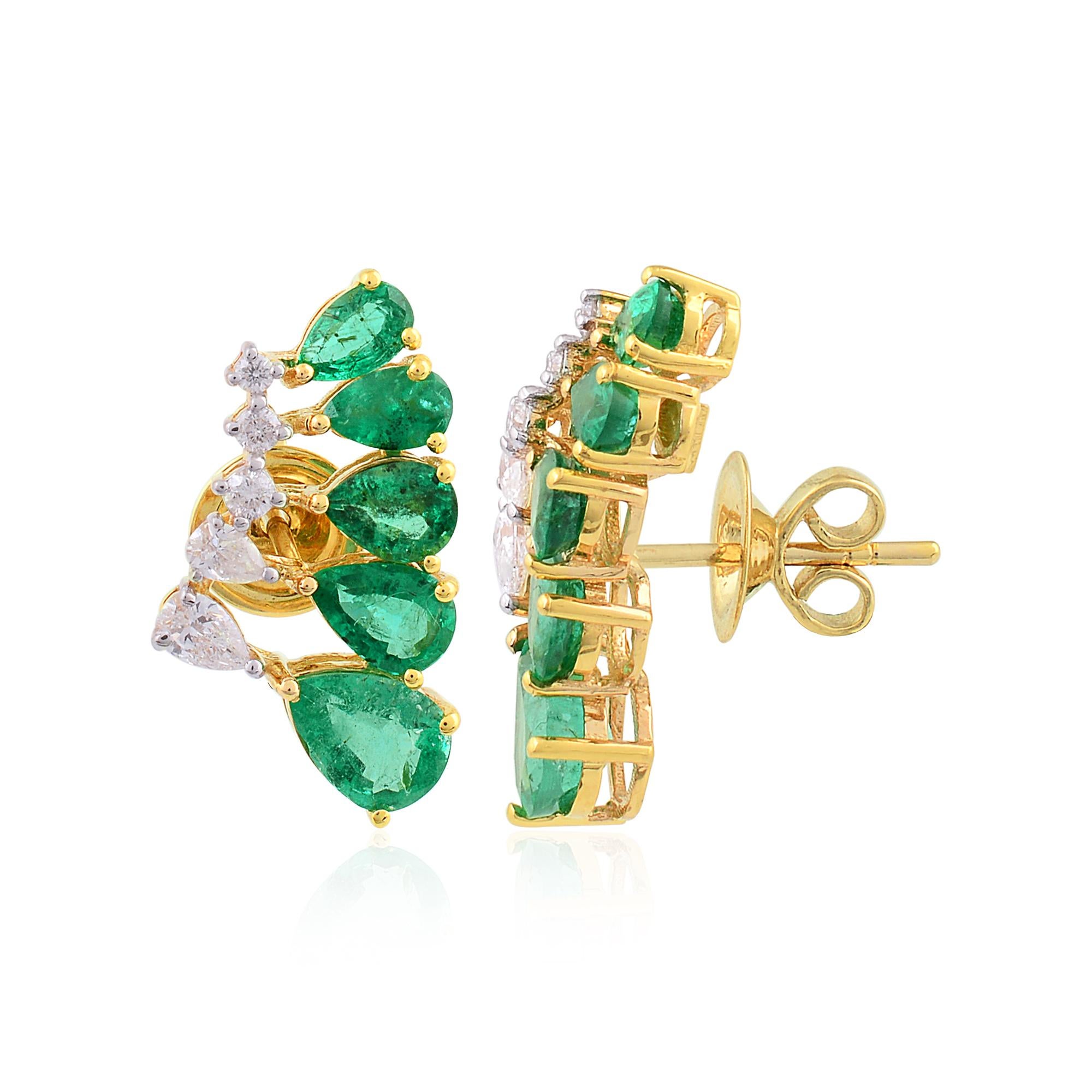 Taille poire 3.46ct Zambian Emerald 0.50ct Diamond Ear Climber Stud Ears 18k Yellow Gold en vente