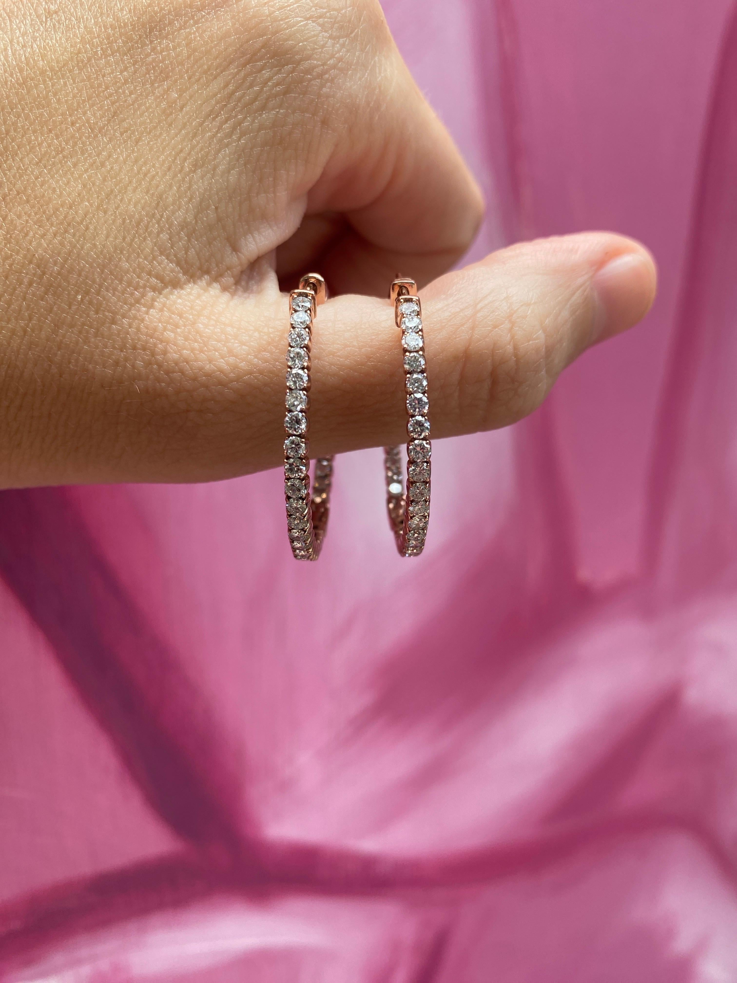 Orecchini a cerchio con diamanti senza fine in oro rosa 14k con 3,46 ct. in vendita 5