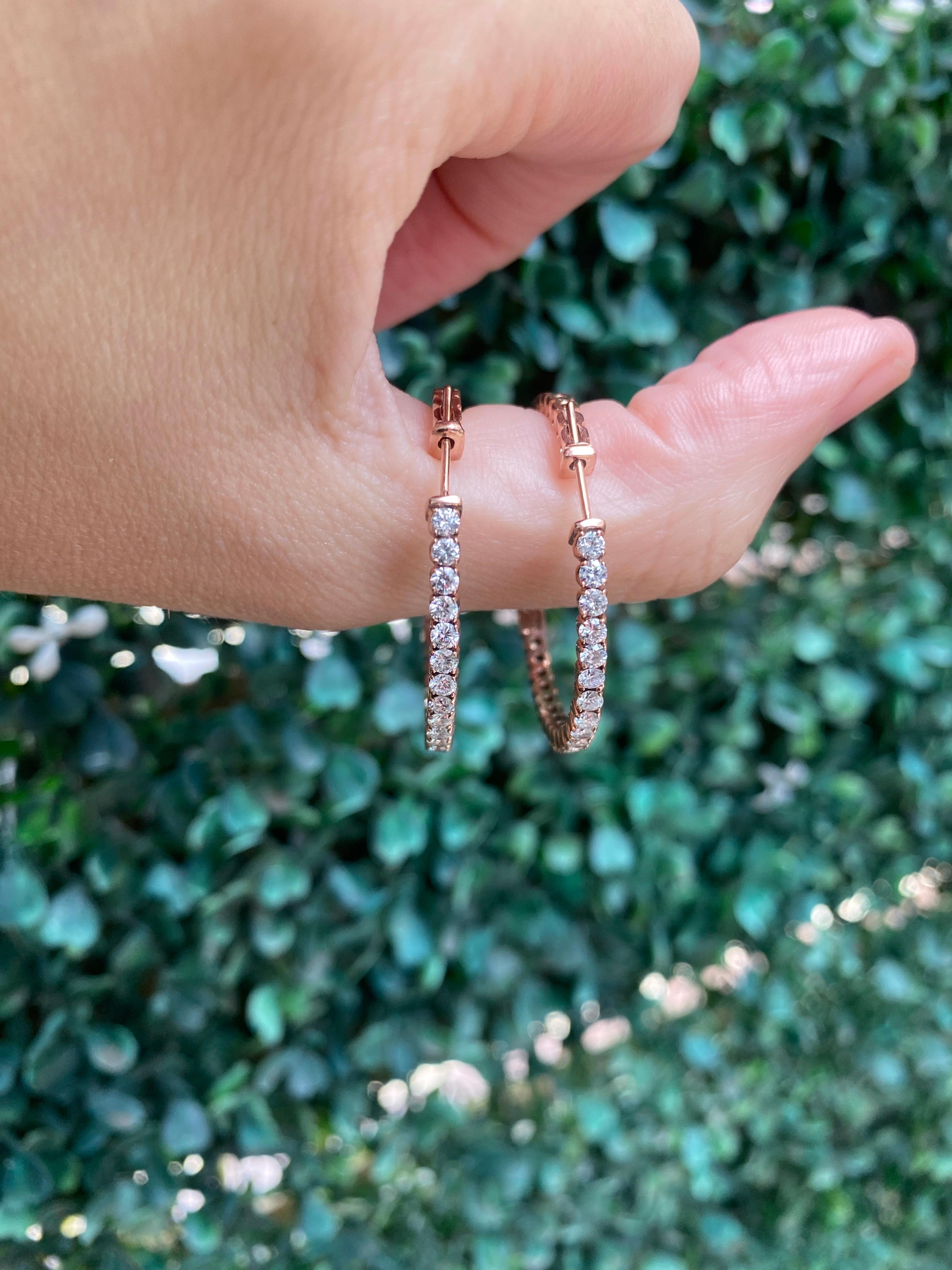 Orecchini a cerchio con diamanti senza fine in oro rosa 14k con 3,46 ct. in vendita 12