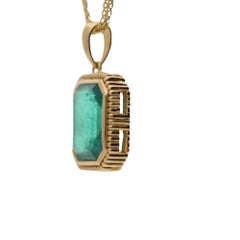 Collar Colgante Oro Amarillo 18K Corte Esmeralda Bisel Milgrain 3,47 Quilates