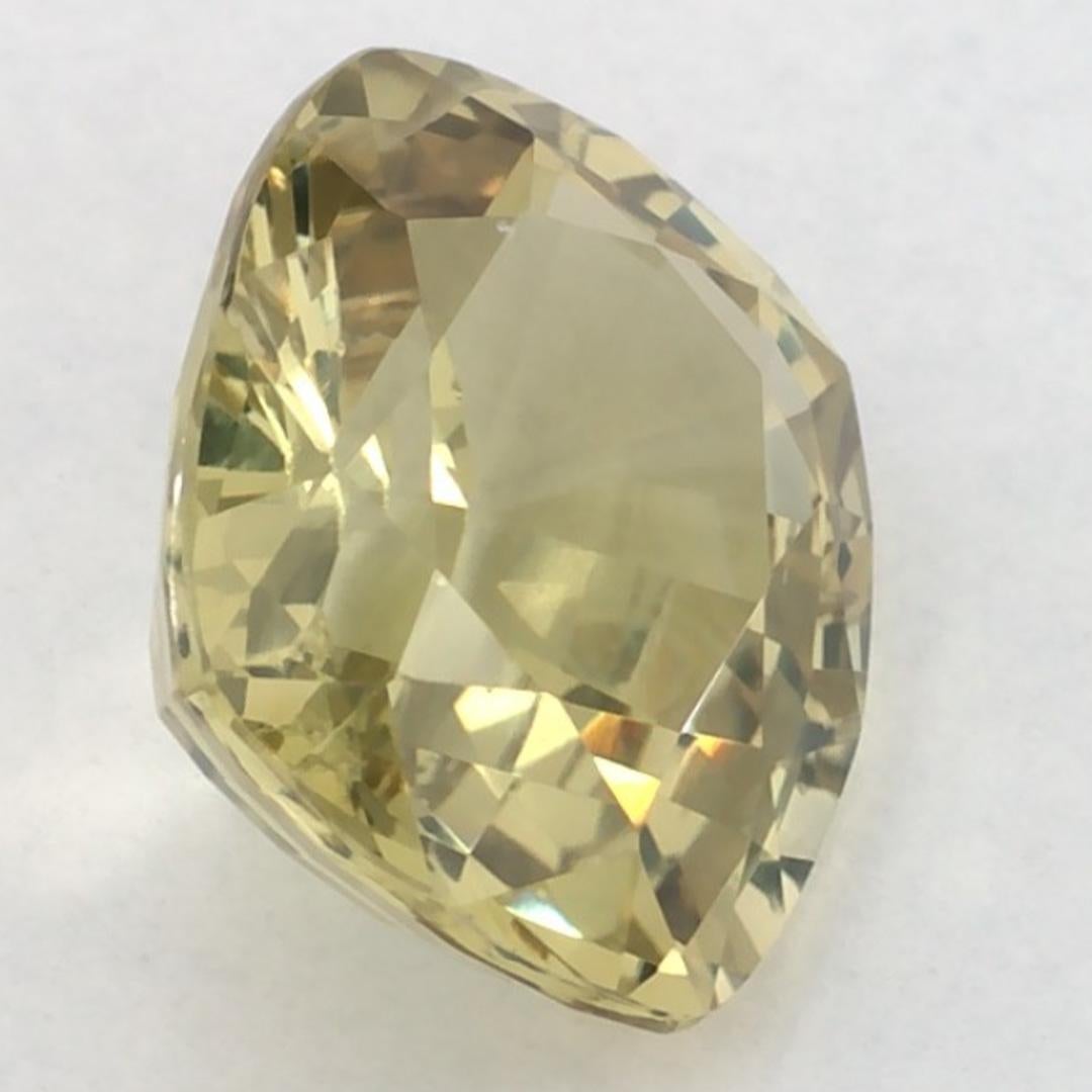 Zafiro verde de 3.47 qt Gema suelta en cojín en venta 2