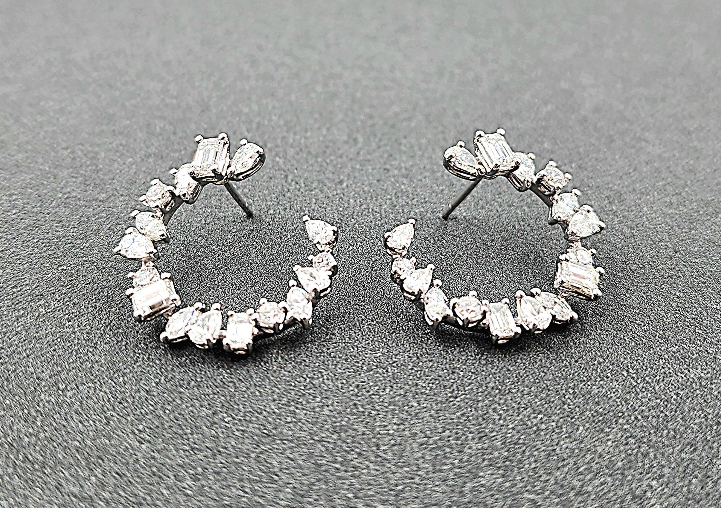 3.47 ct Mixed Shape Diamond Earring For Sale 2