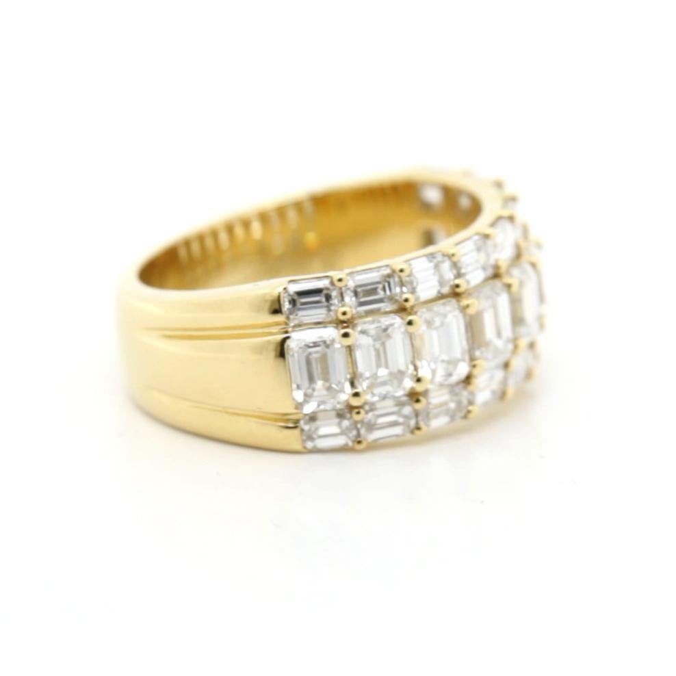 3.47ct de diamant taille émeraude Bague de cocktail ou de robe Neuf - En vente à Hong Kong, HK