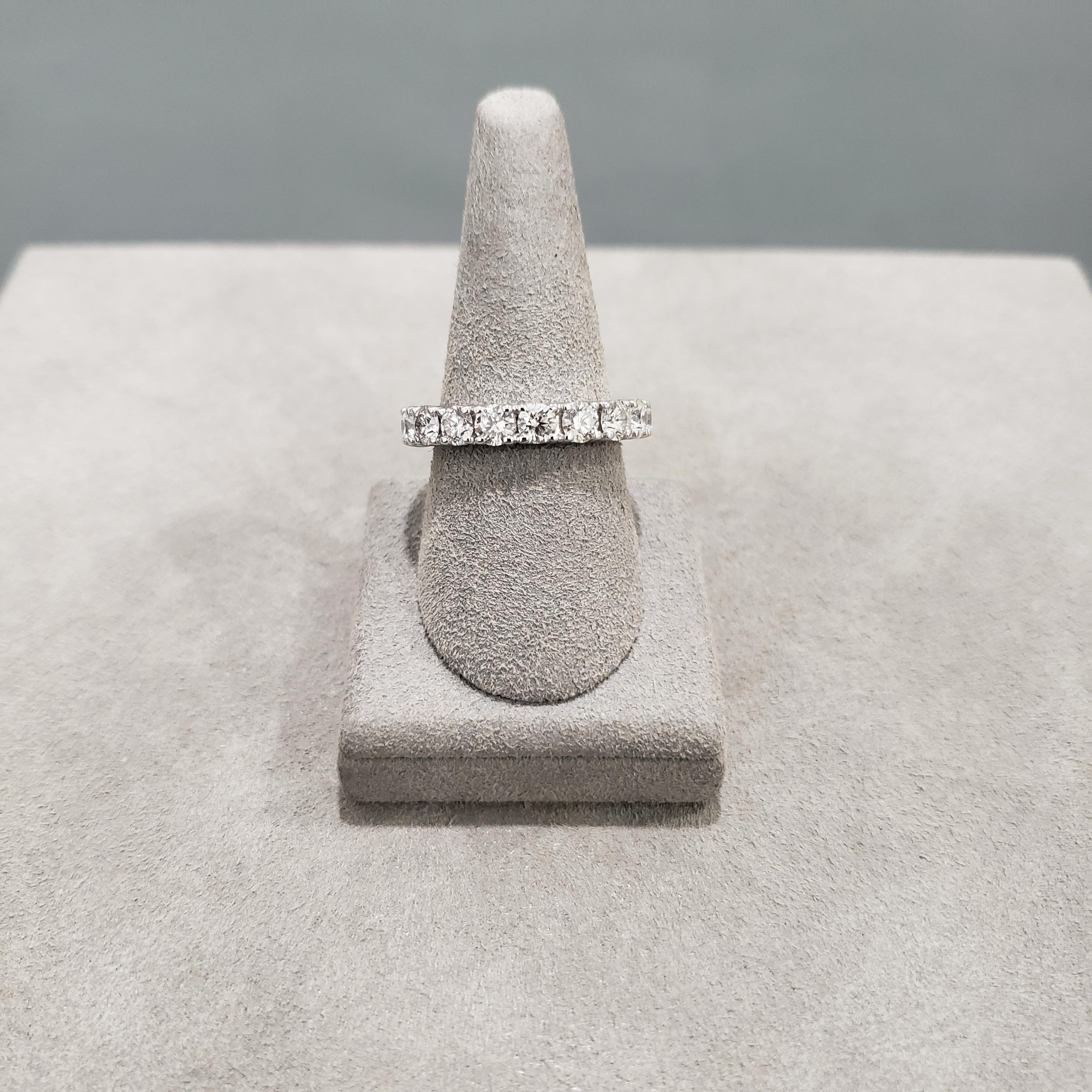 De las mujeres Roman Malakov Alianza de boda de eternidad con diamante redondo brillante total de 3.48 quilates en venta