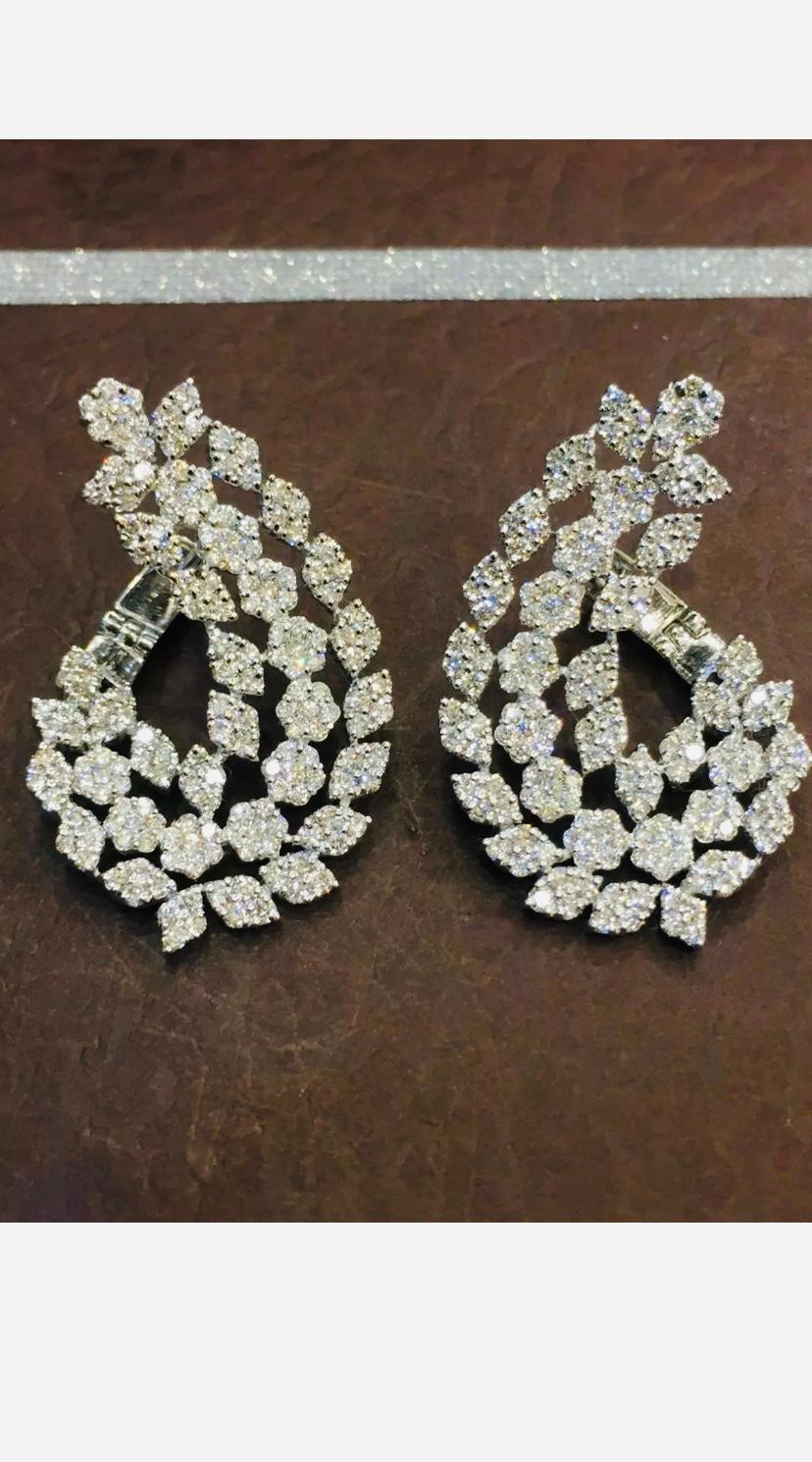 3.48 Carats  PavènNatural Diamonds Gold Earrings For Sale 1