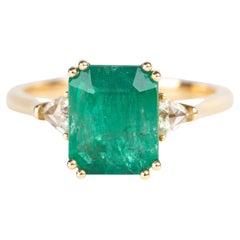 3.48ctw Emerald and Diamond 3-Stone Ring 14K Gold R6688