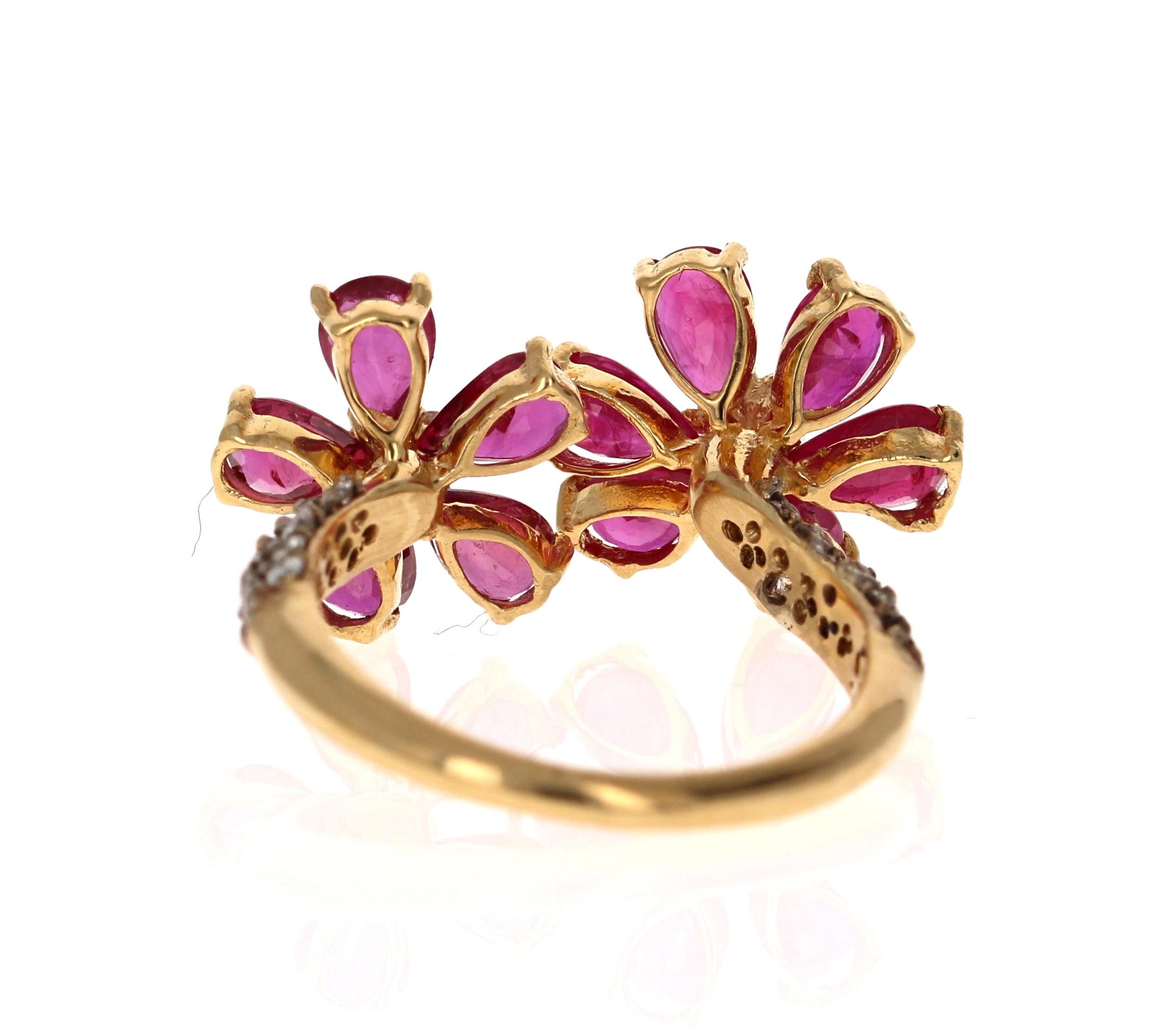 Pear Cut 3.49 Carat Burmese Ruby Diamond 18 Karat Yellow Gold Cocktail Ring For Sale