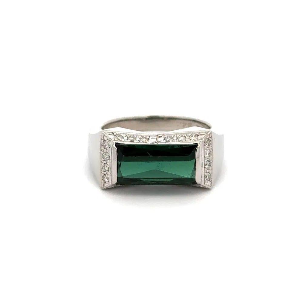 Taille mixte Bague vintage en platine avec tourmaline verte est-ouest et diamants de 3,49 carats en vente