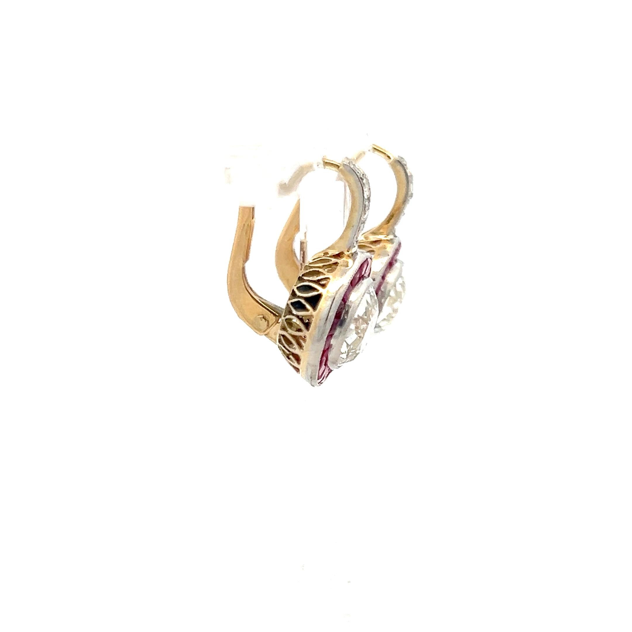 Title:
3.49 Carat Old European Cut J-K SI2 Diamond 0.40 Carat Tapered Baguette Shape Ruby 18 Karat Two Tone Gold/Platinum Leverback Earrings
Style:
Leverback
Metal:
18 Karat Two Tone Gold/Plat
Gemstone 1:
0.06 Carat Diamond
Number of