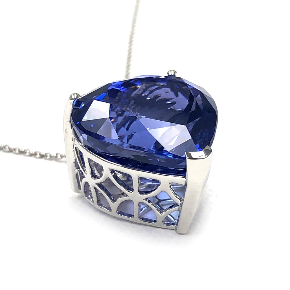 heart shaped tanzanite
