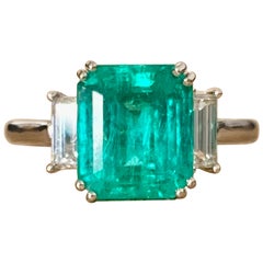 3.49ct Colombian Emerald Ring