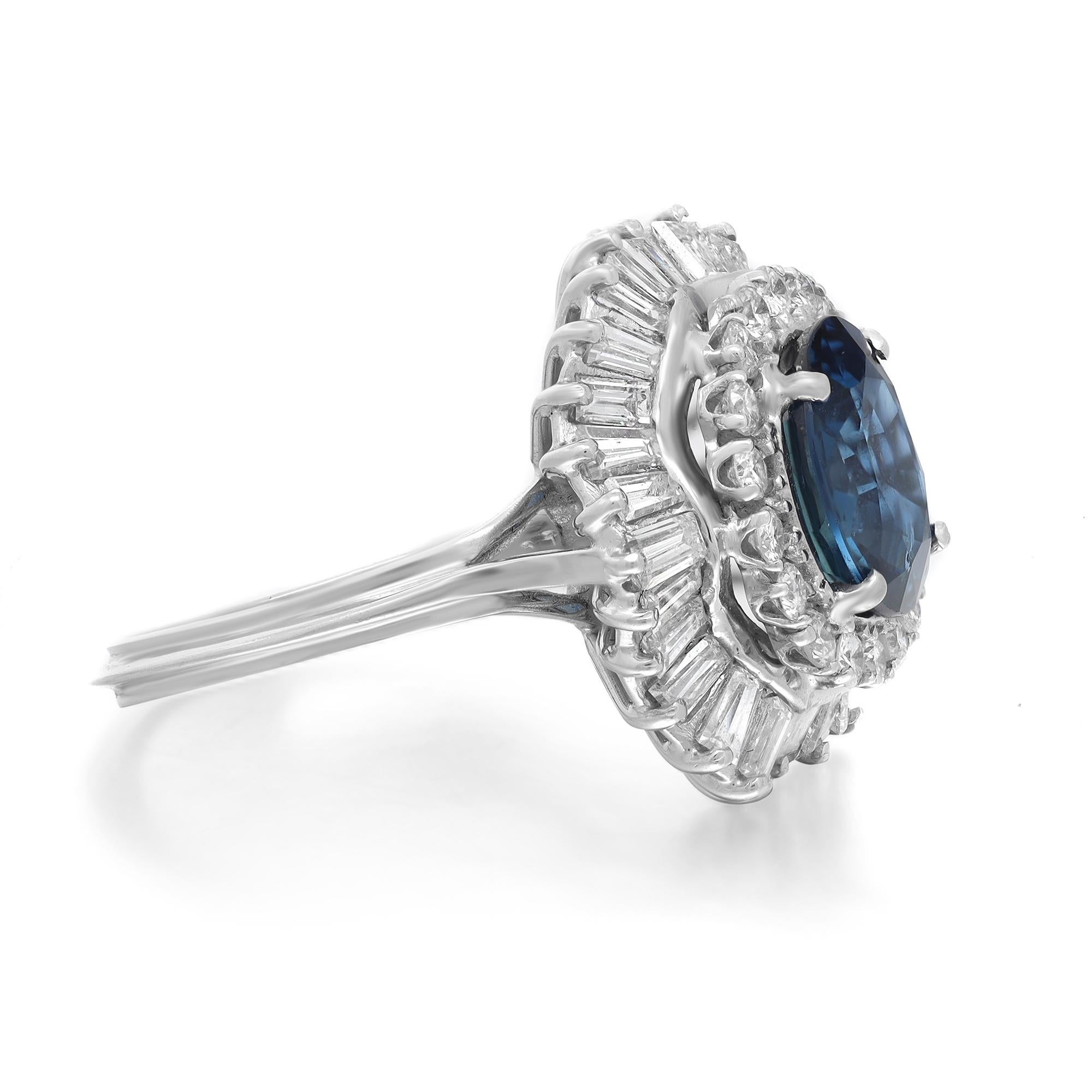 Round Cut 3.49cttw Blue Sapphire & 2.35cttw Diamond Cocktail Ring 14K White Gold For Sale