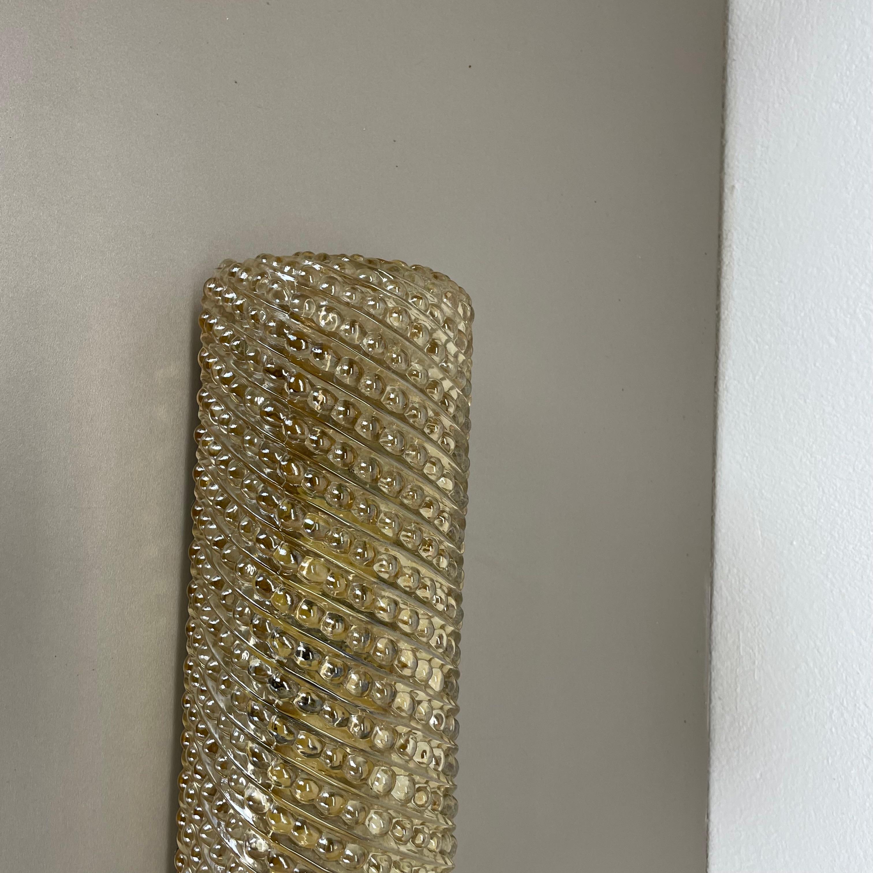 Bernsteinfarbene Wandleuchte 34cm Helena Tynell Glashütte Limburg attr., Deutschland 1970 (Moderne der Mitte des Jahrhunderts) im Angebot