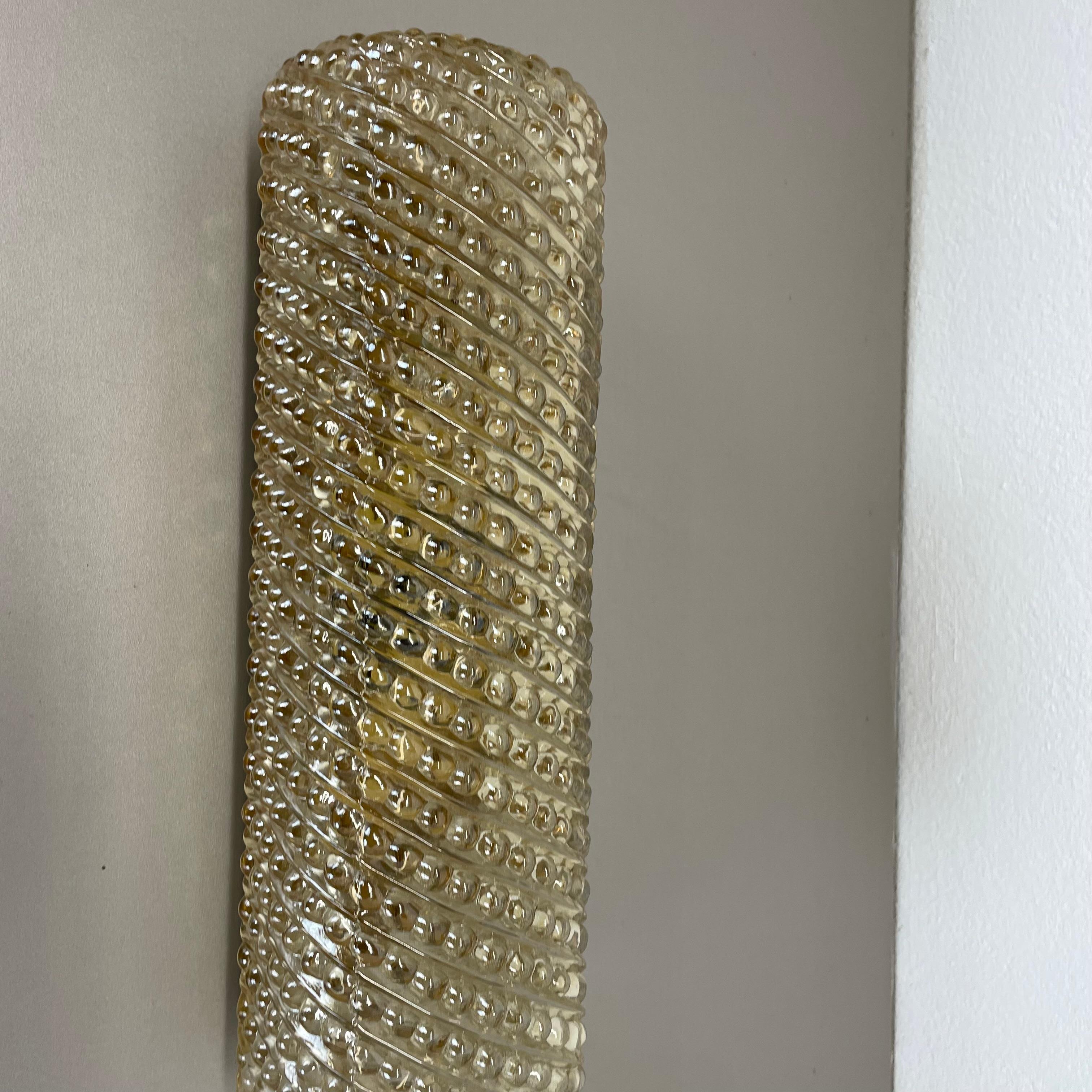 Bernsteinfarbene Wandleuchte 34cm Helena Tynell Glashütte Limburg attr., Deutschland 1970 im Zustand „Gut“ im Angebot in Kirchlengern, DE