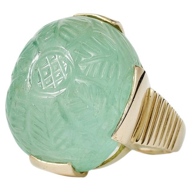 Esmeralda tallada de 34 ct, anillo de oro de 18 quilates, por Alexander Tillander ca 1970. en venta