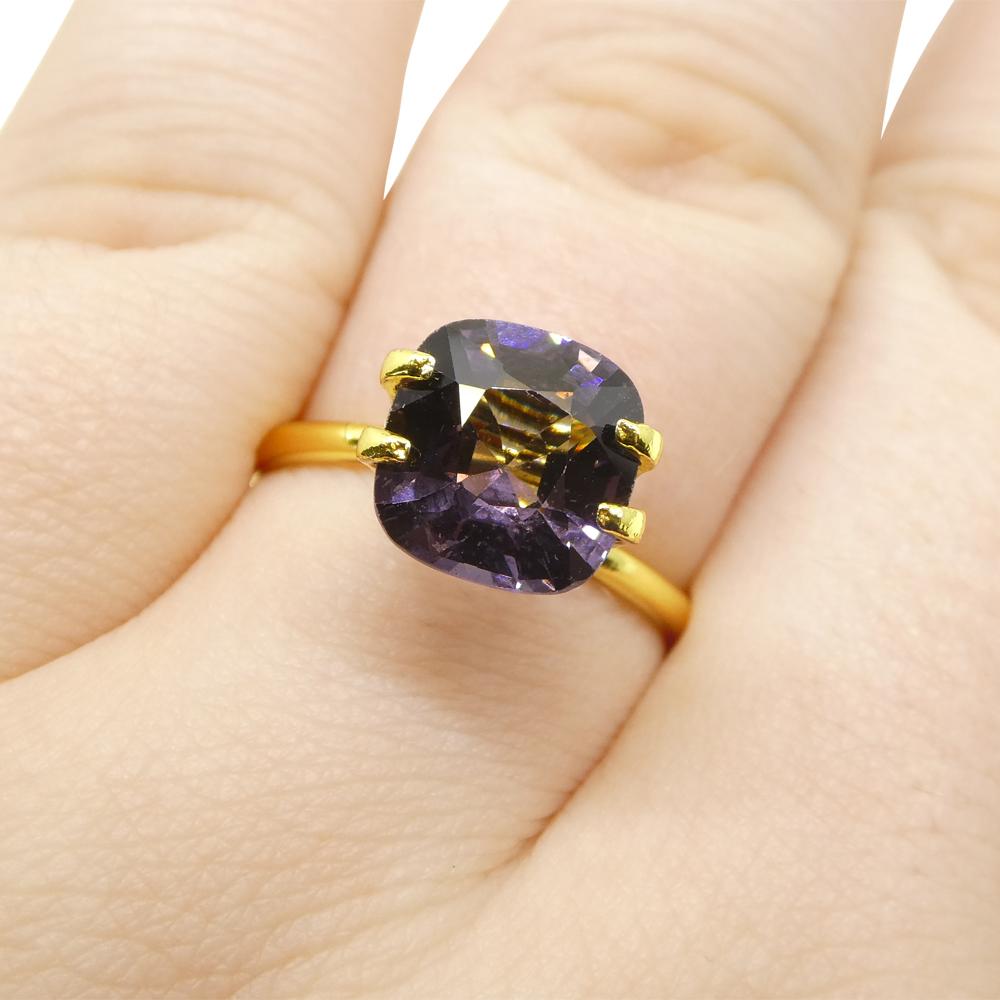 Taglio brillante 3.4ct Spinello viola rettangolare a cuscino dalla Birmania in vendita