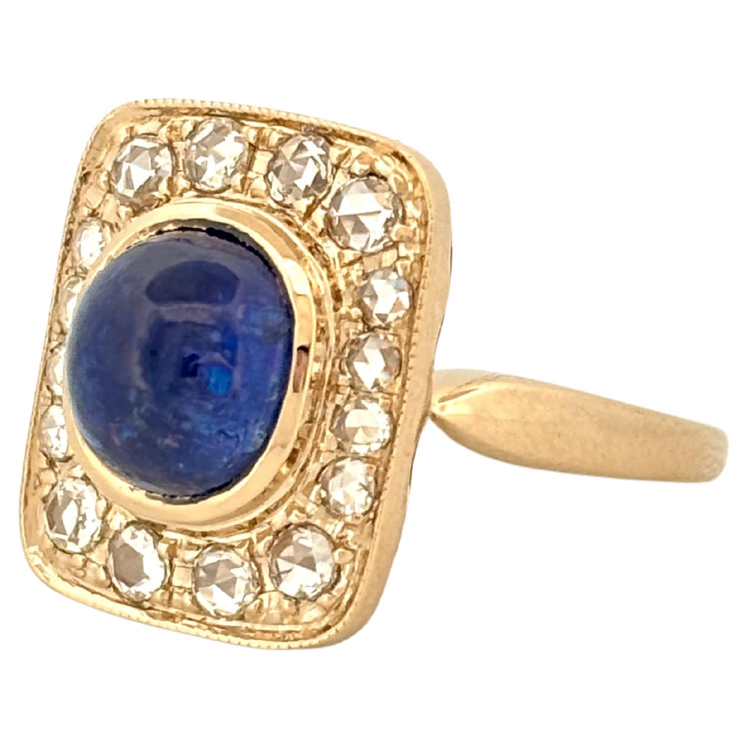 3.4ct Sugarloaf Sapphire & Rose Cut Diamond 18K Gold Statement Ring For Sale