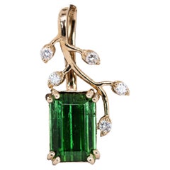 Pendant Necklaces