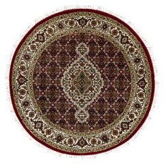 3
4"x3
4" Red Hand Knotted Wool Tabriz Mahi Fish Design Oriental Rug 3
4"x3
4" Red Hand Knotted Wool Tabriz Mahi Fish Design Oriental Rug