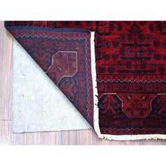 3'4 "x4'9" Tapis en laine afghane Khamyab, noué à la main, d'un rouge profond et saturé
