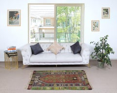 3.4x5.3 Ft Flat-Weave Turkish Small Kilim. 100% Wool. Vintage Prayer Rug