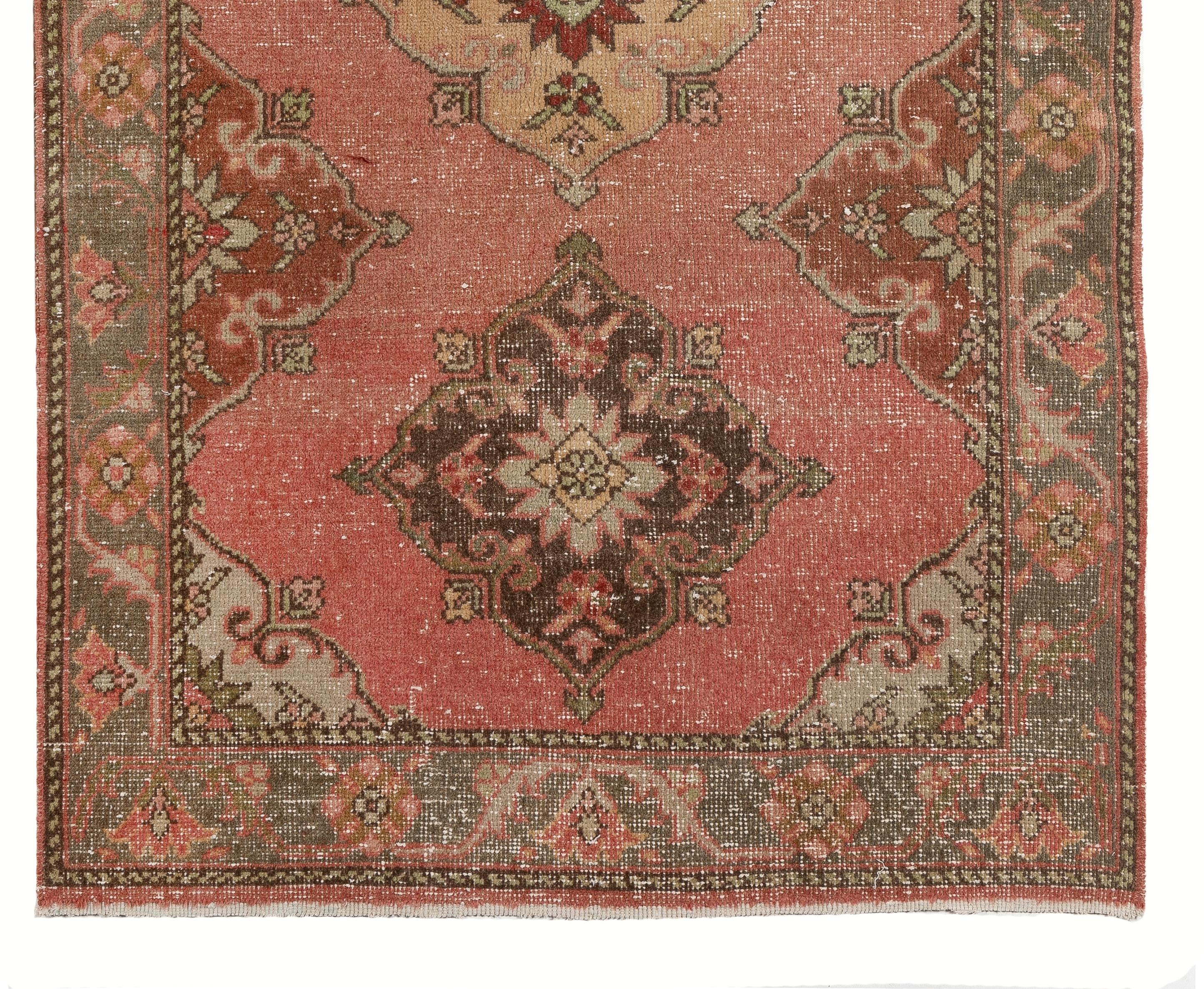 Turkish 3.4x5.7 Ft Traditional Hand Made Vintage Oushak Wool Rug, Soft Earthy Colors For Sale