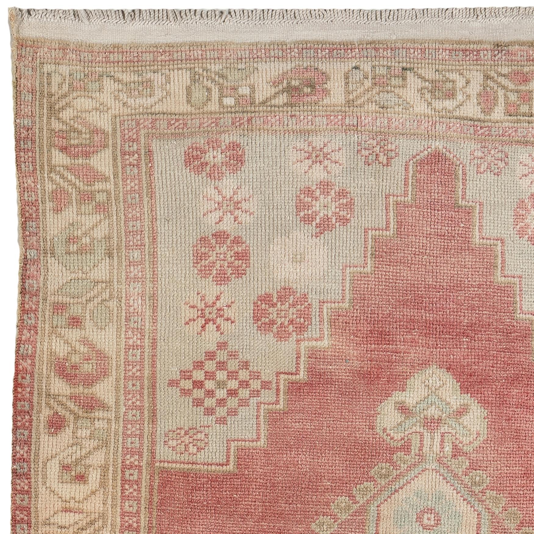 3.4x6.4 Ft Vintage Handmade Oushak Rug. Soft Faded Red, Light Blue, Cream Colors In Good Condition For Sale In Spring Valley, NY