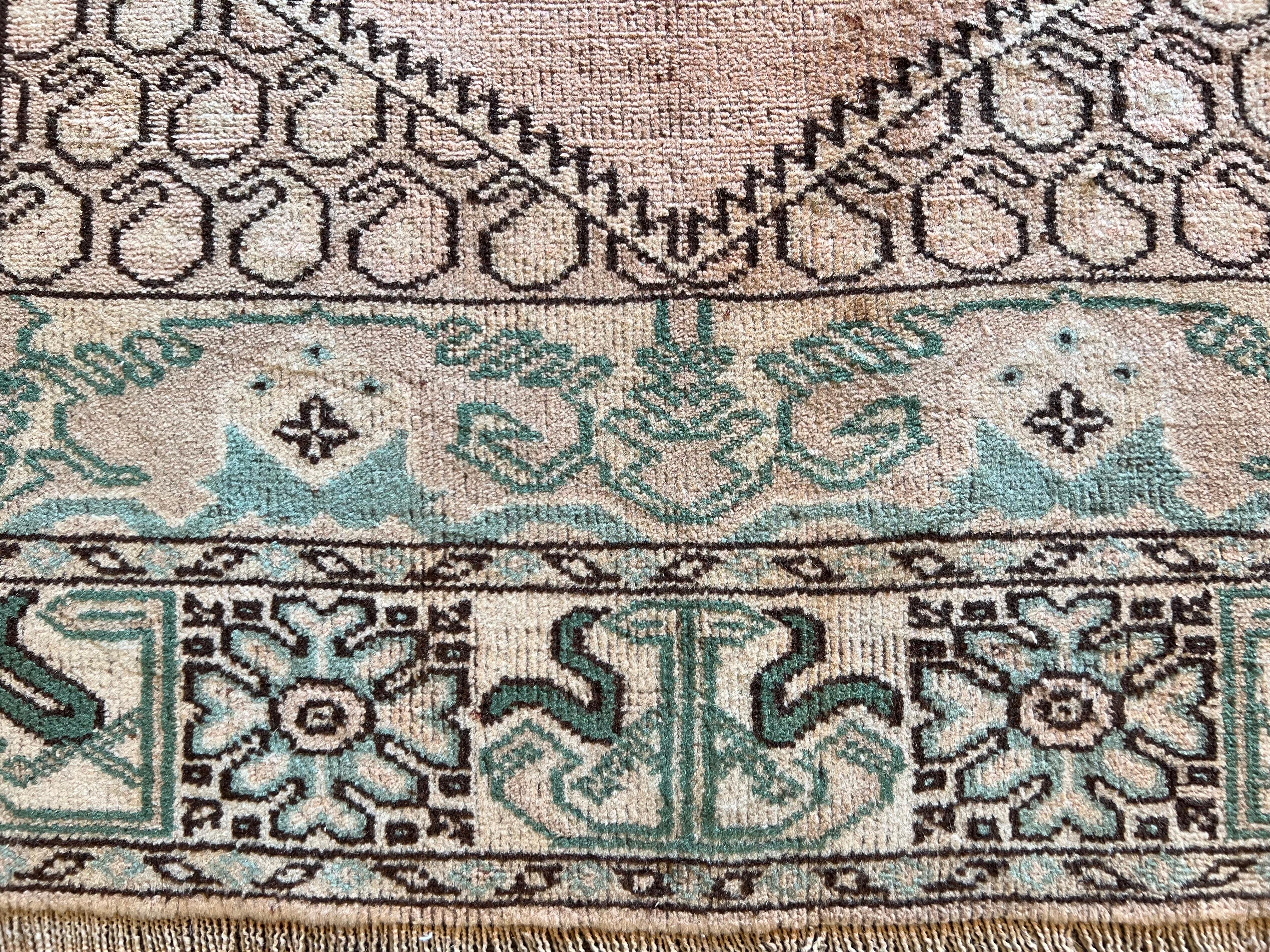 Alfombra de calle turca vintage Kula de 3,4 x 9 pies. Alfombra de pasillo de lana hecha a mano Turco en venta