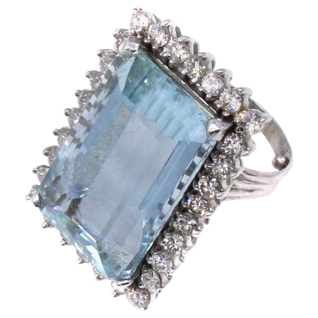 35 Carat Aquamarine Diamond Platinum Ring